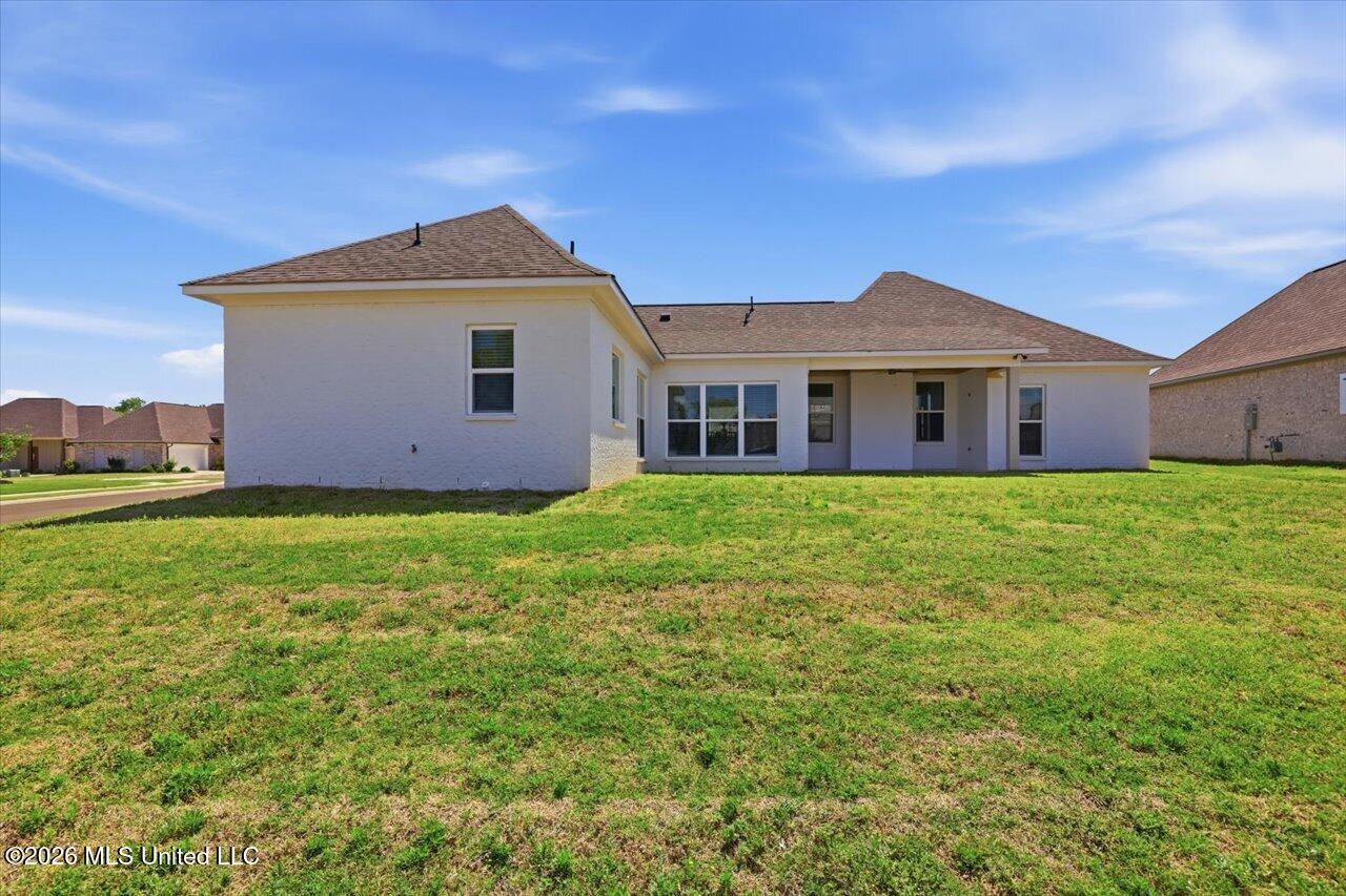 111 Willow Way Property Photo 34