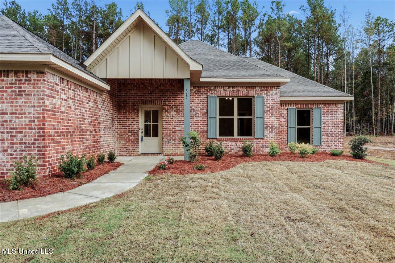 317 Stronghold Drive Property Photo 3