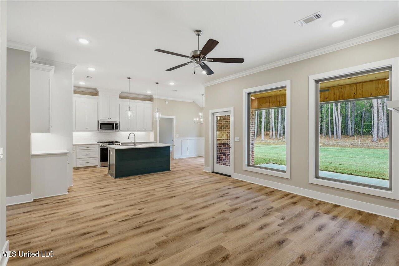 317 Stronghold Drive Property Photo 9