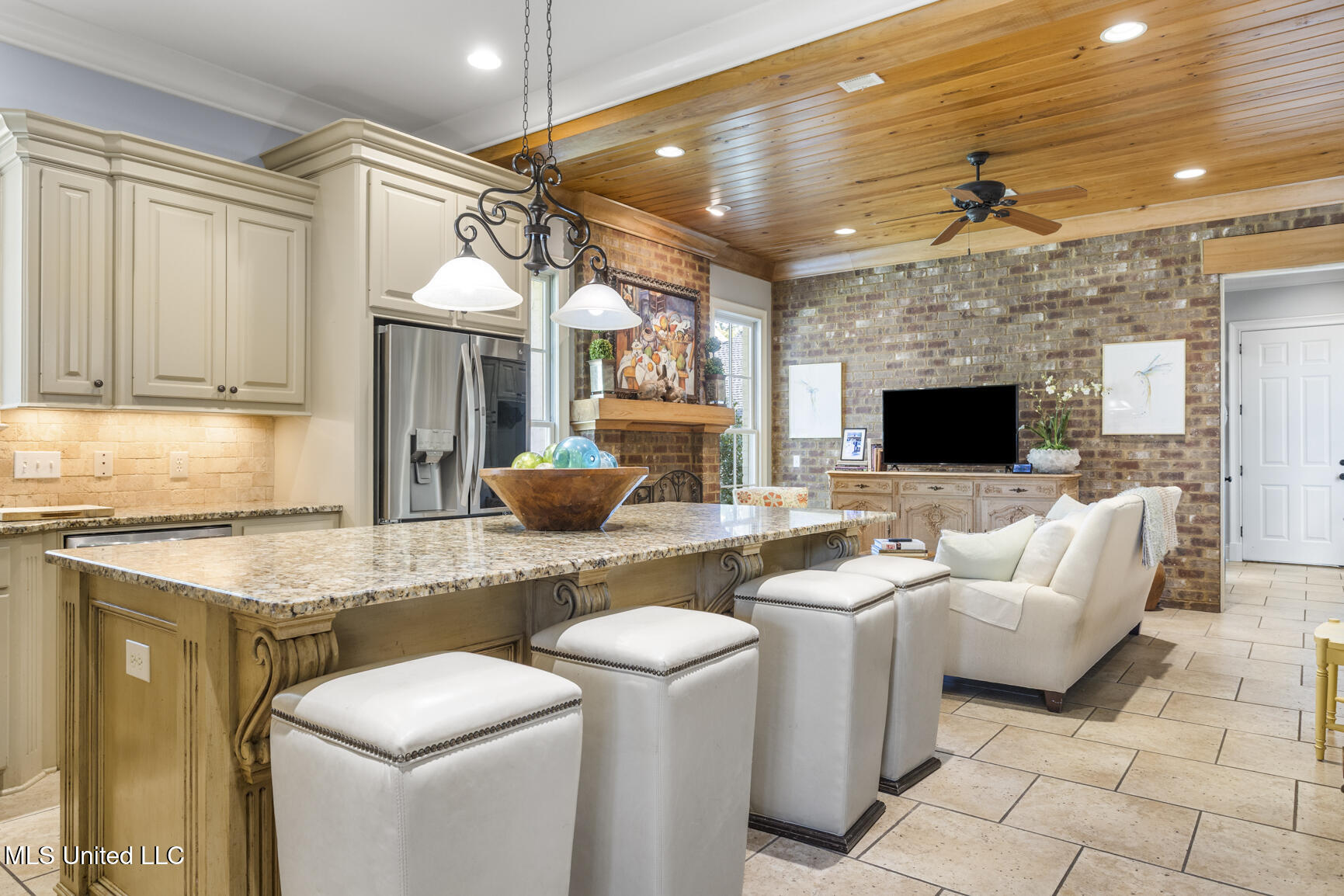 202 Saint Pierre Cove Property Photo 17