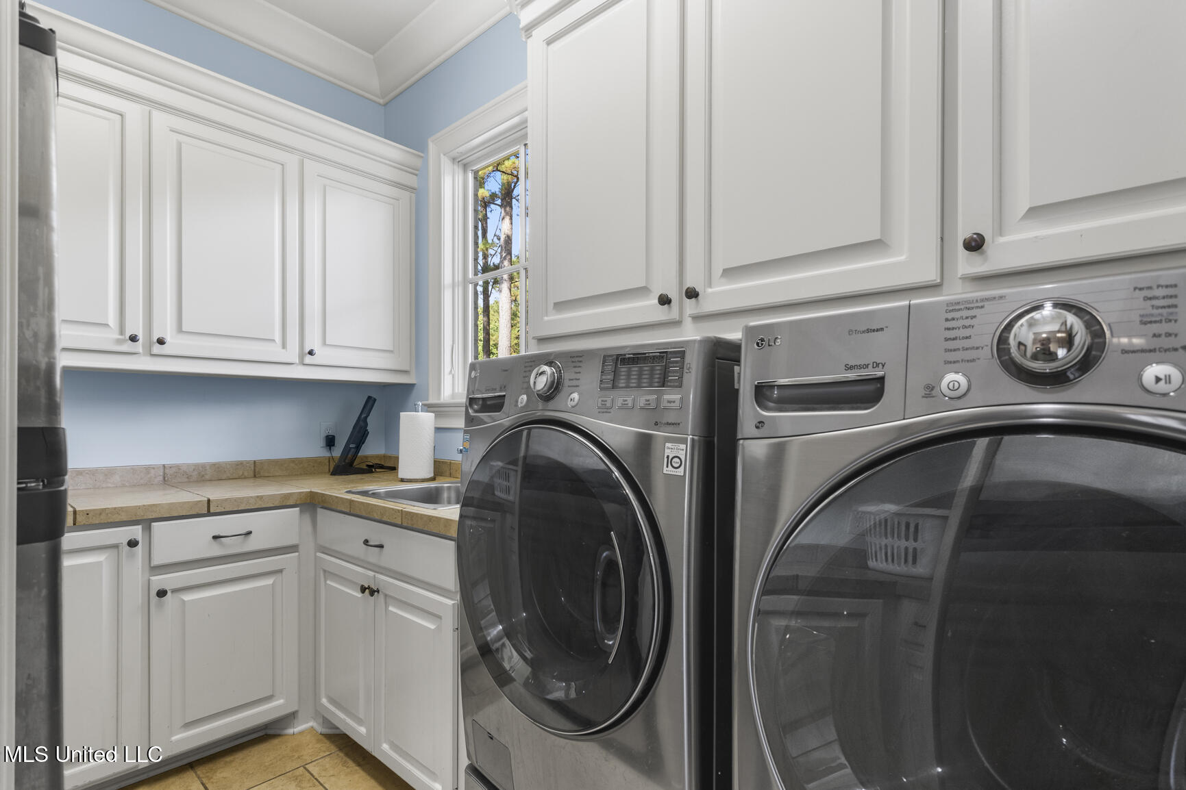 202 Saint Pierre Cove Property Photo 27