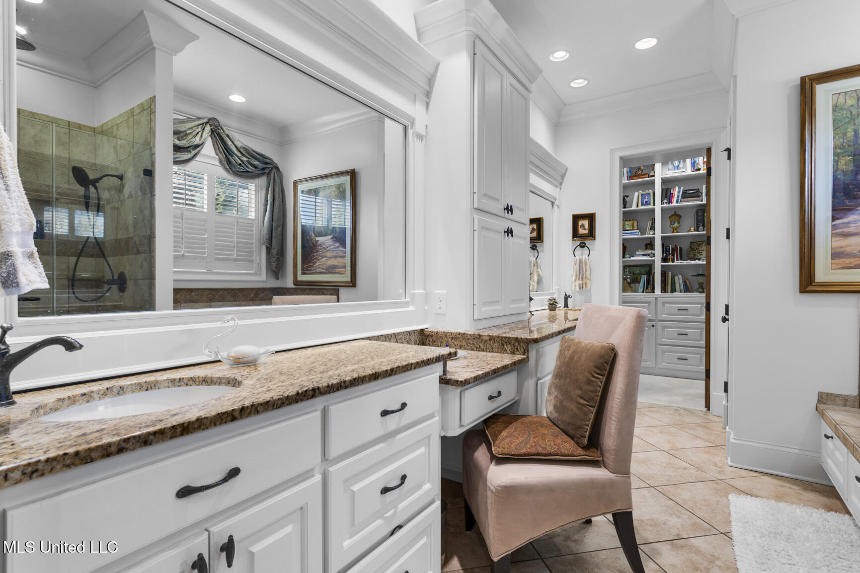 202 Saint Pierre Cove Property Photo 33