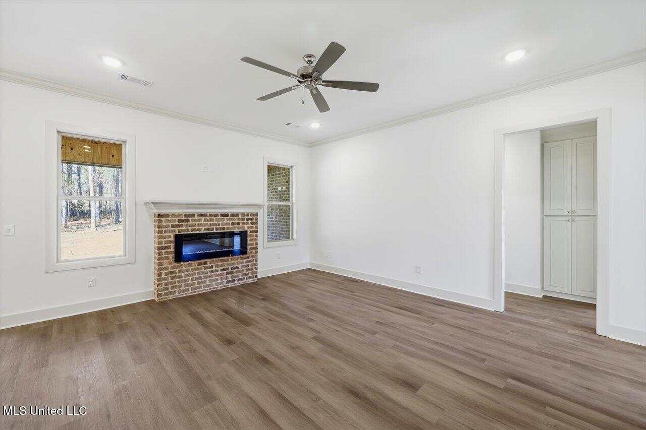309 Stronghold Drive Property Photo 7