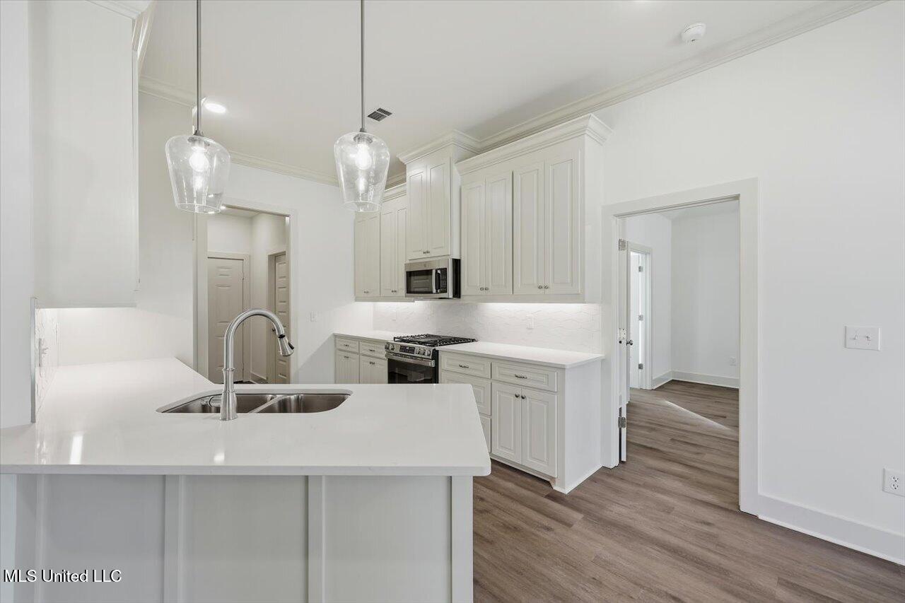 309 Stronghold Drive Property Photo 10