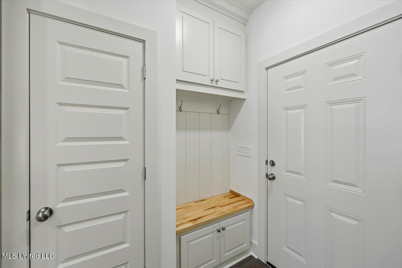 309 Stronghold Drive Property Photo 17