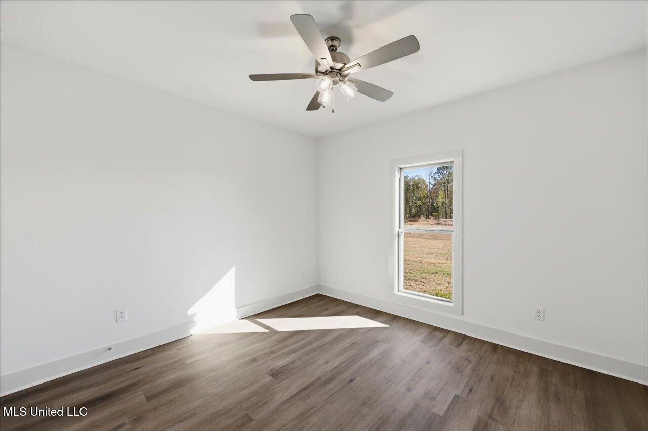 309 Stronghold Drive Property Photo 27