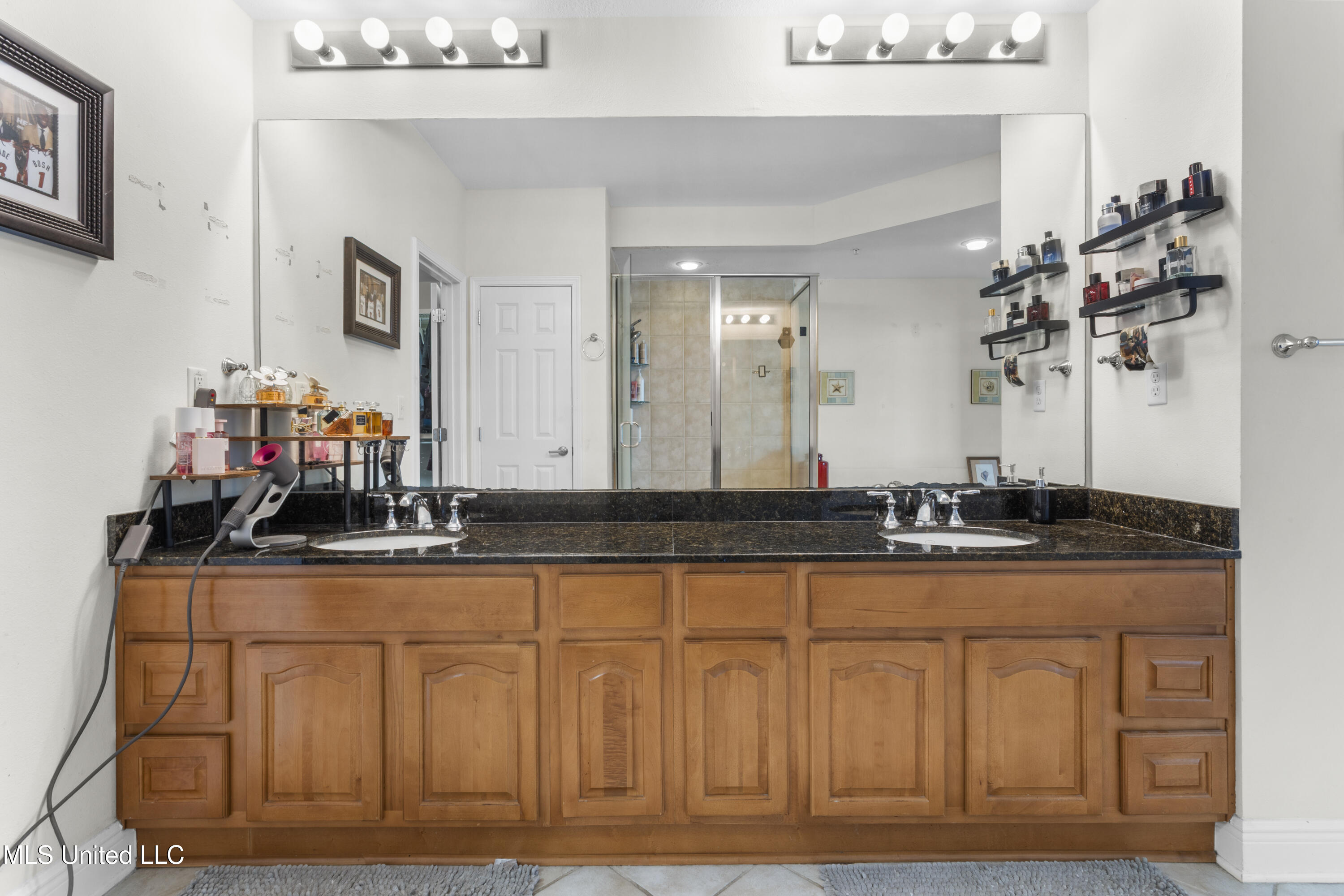 2668 Beach Boulevard Property Photo 29
