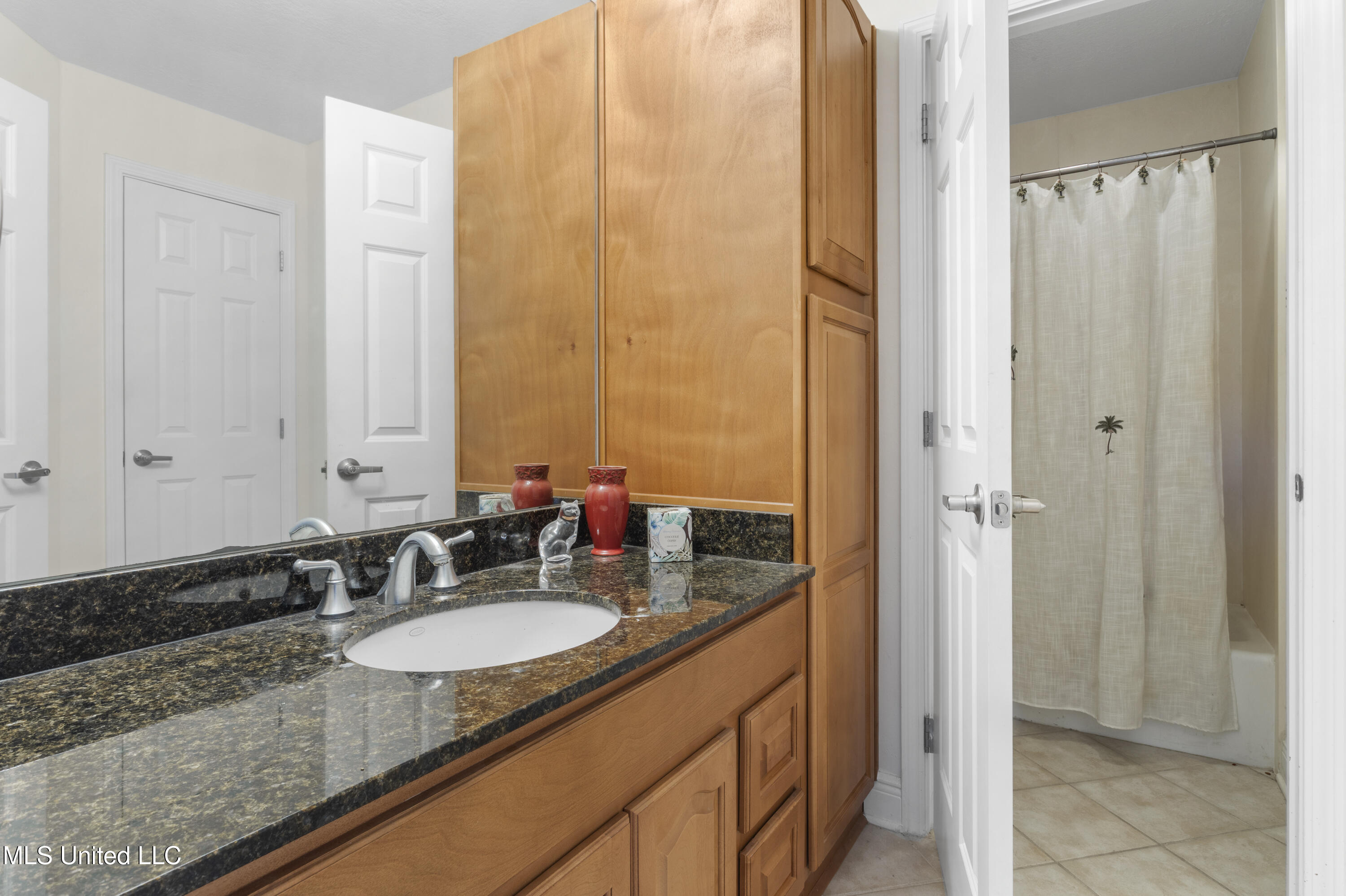 2668 Beach Boulevard Property Photo 33