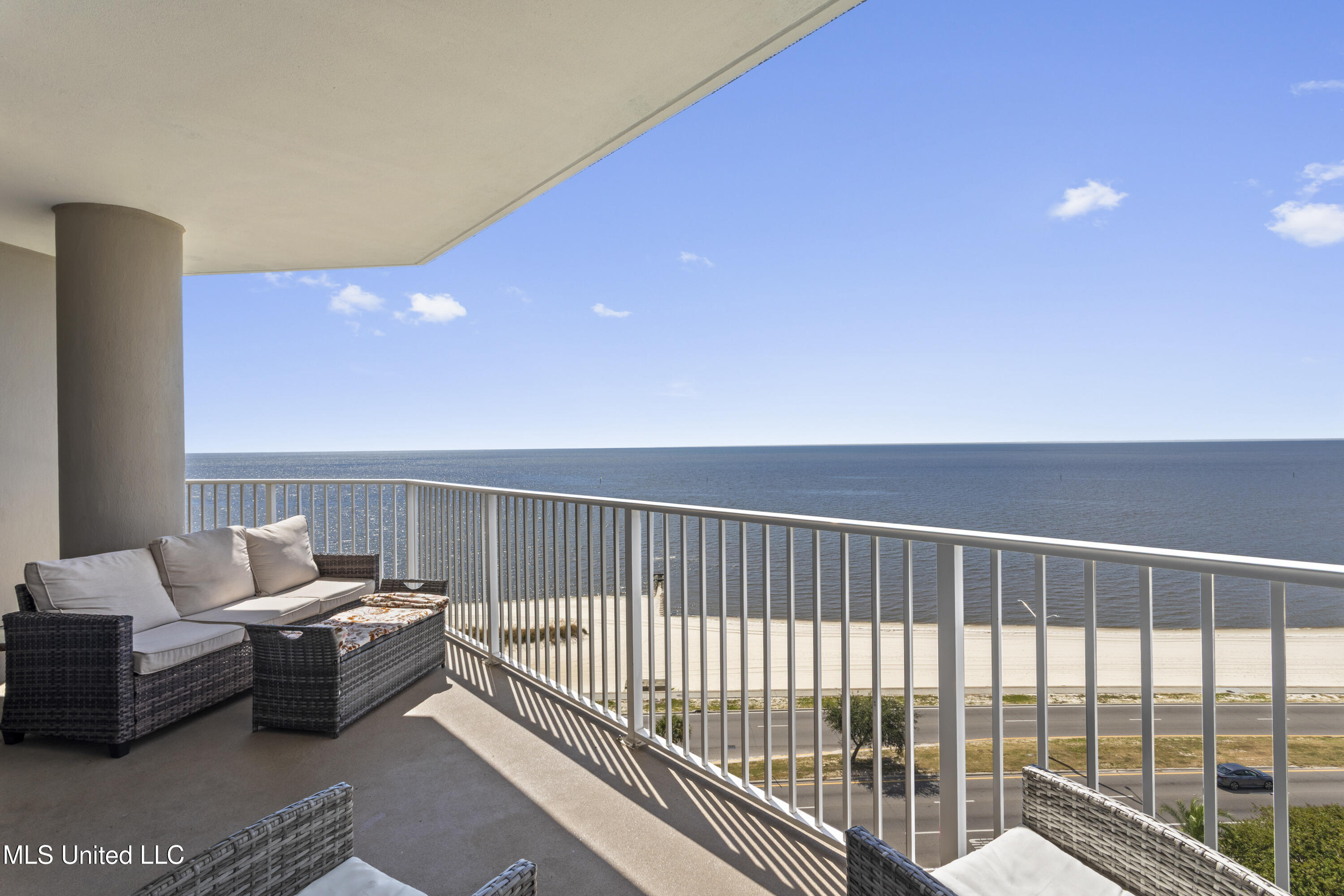 2668 Beach Boulevard Property Photo 37