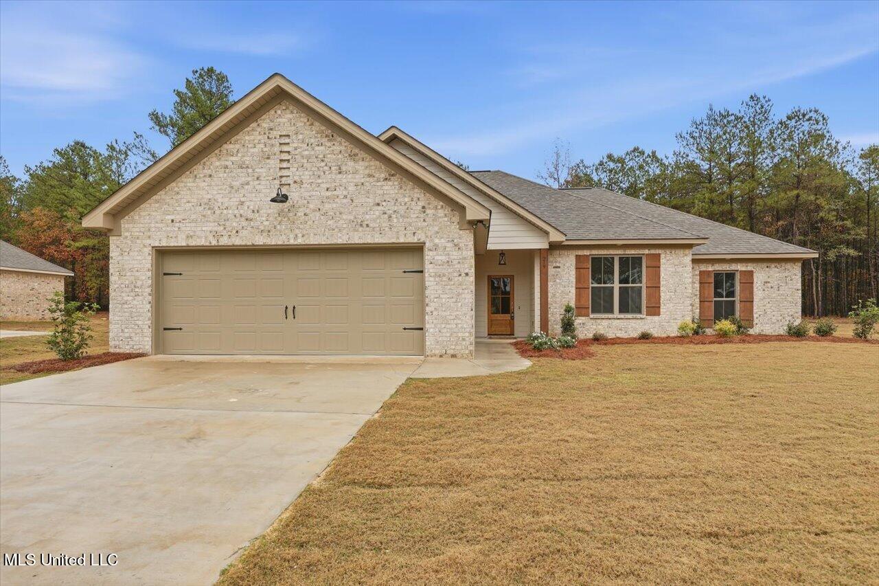 219 New Haven Lane Property Photo 1