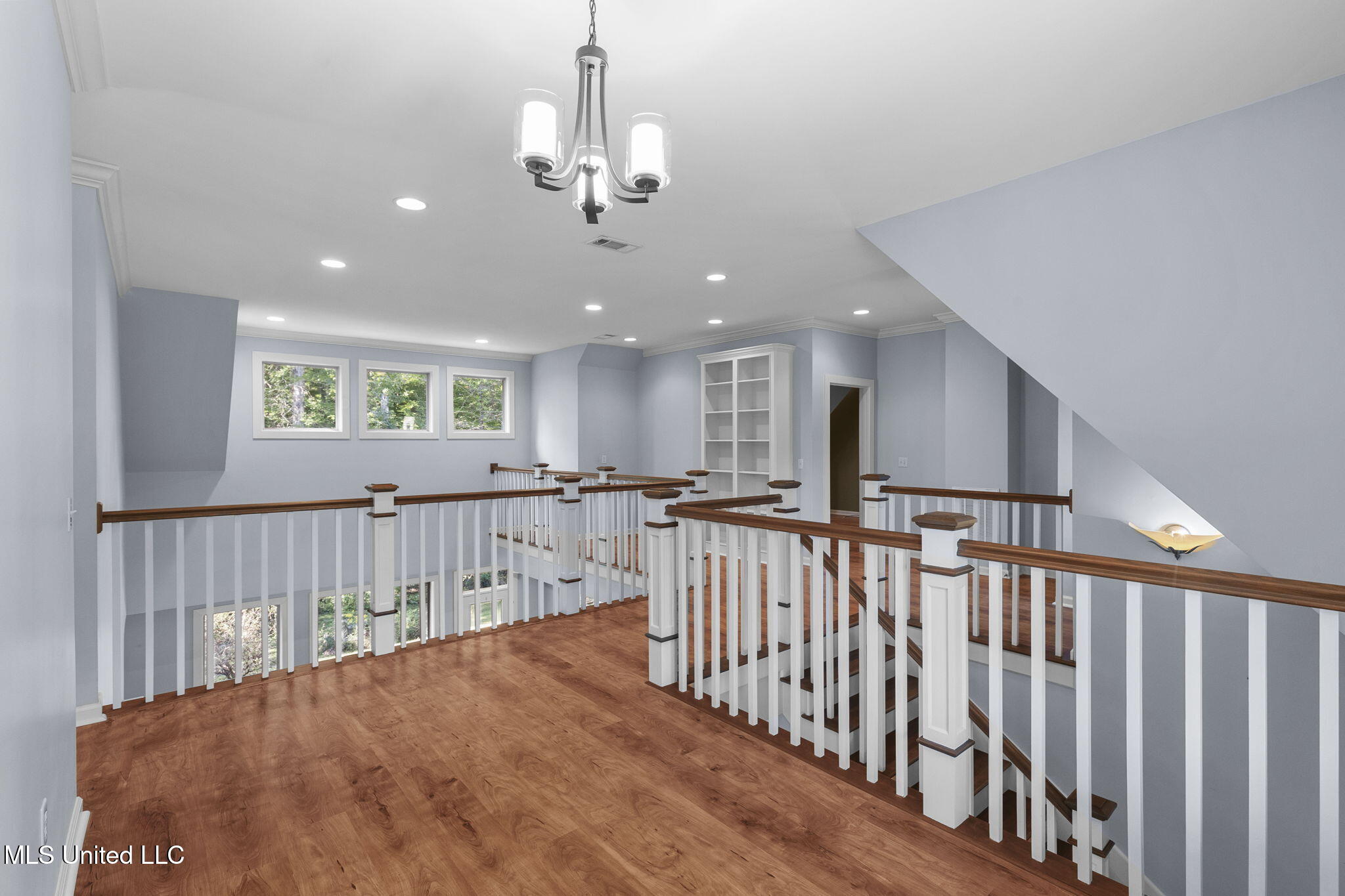115 Ashley Drive Property Photo 30