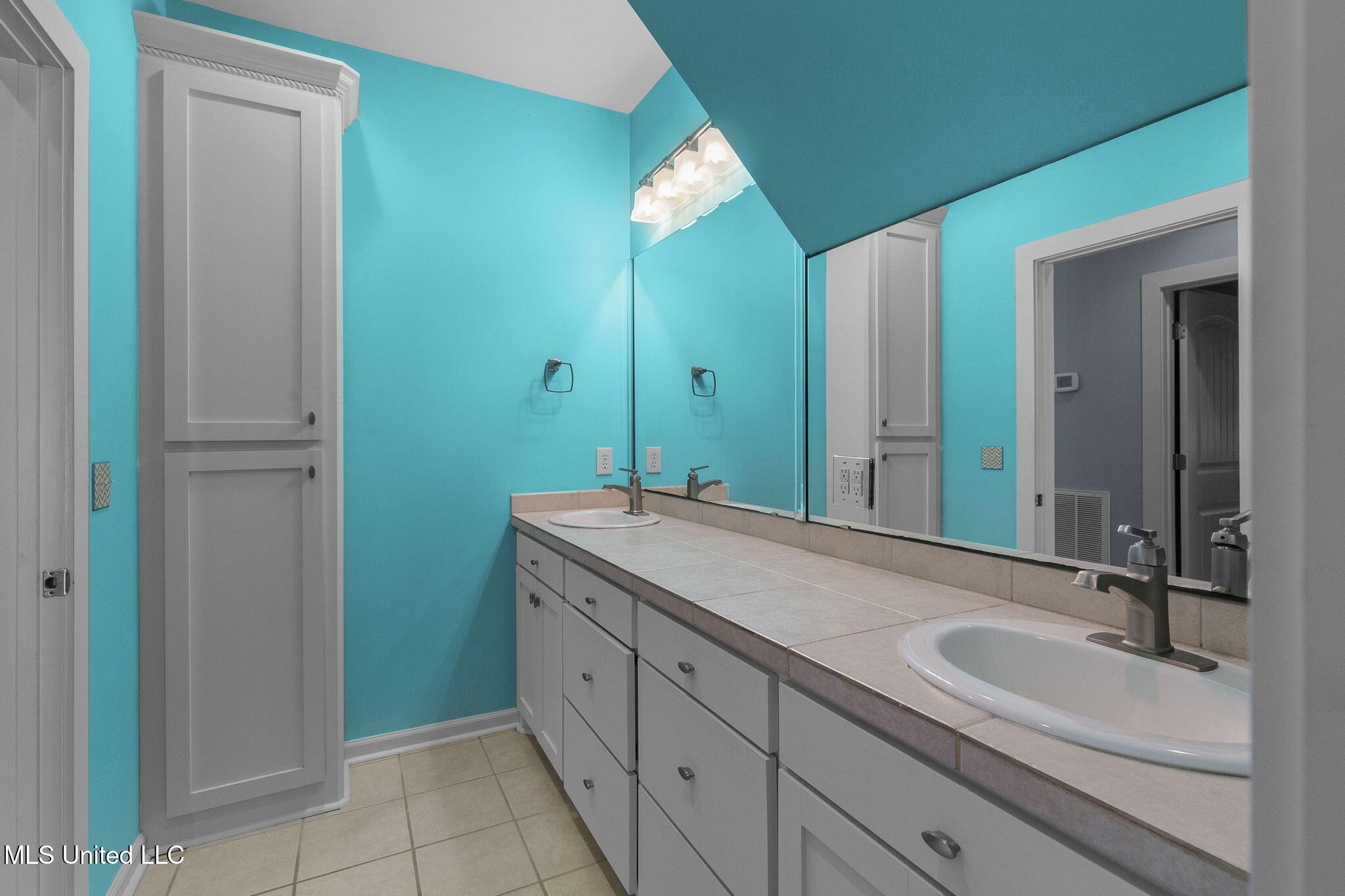 115 Ashley Drive Property Photo 37