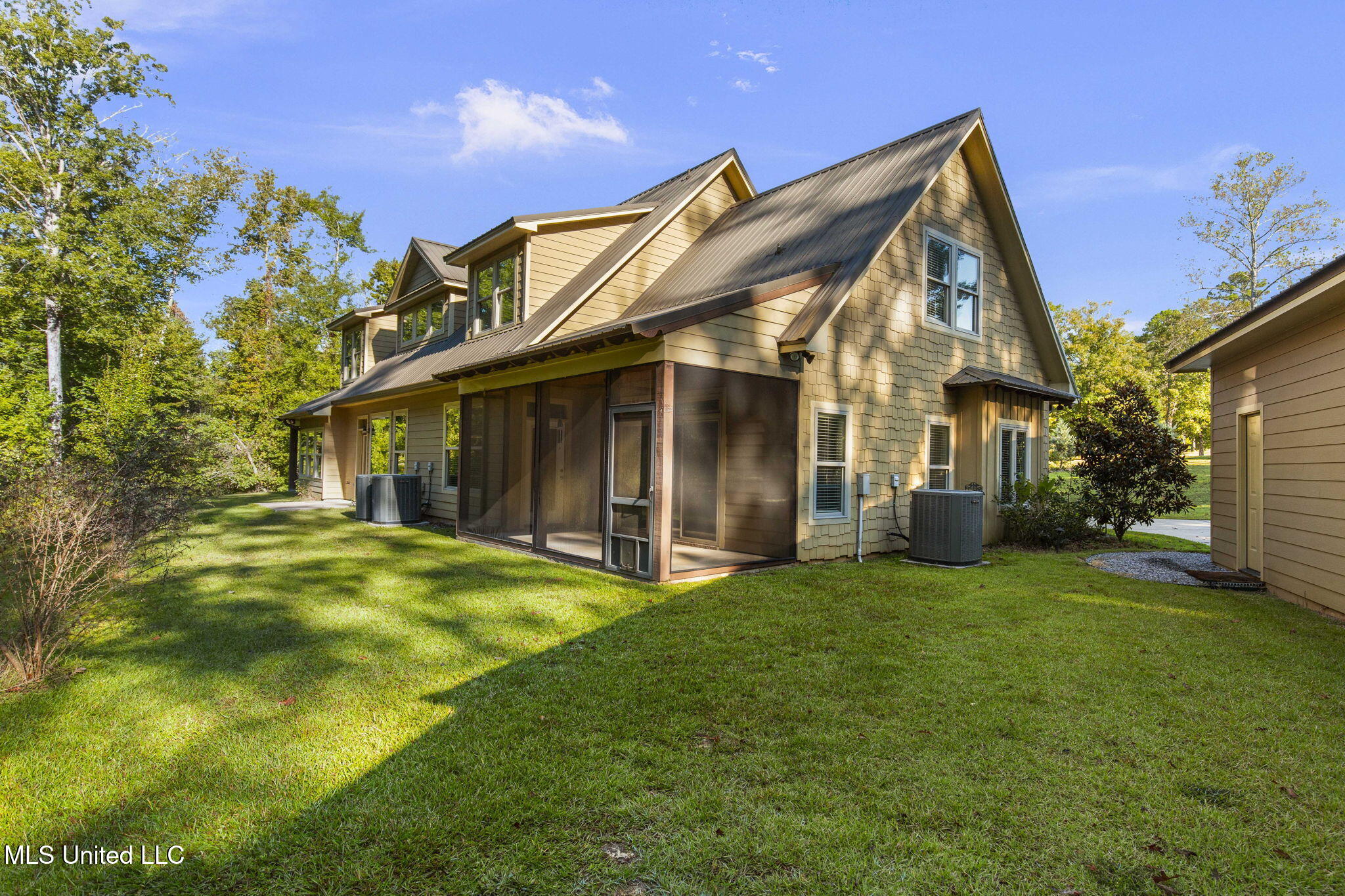 115 Ashley Drive Property Photo 49