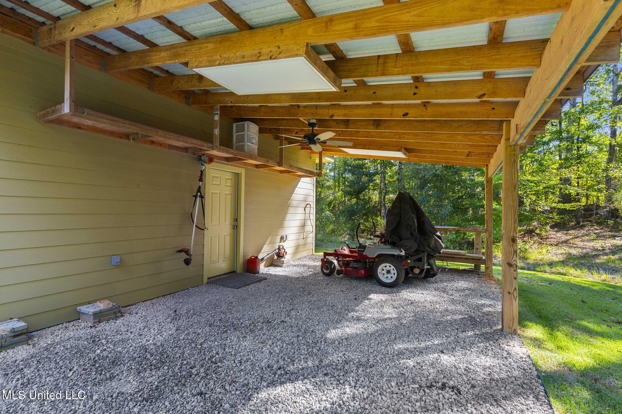 115 Ashley Drive Property Photo 61