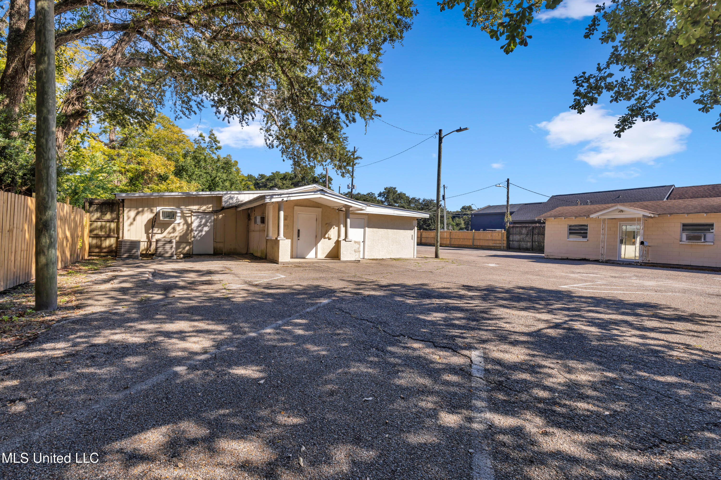 393 Tegarden Road Property Photo 4