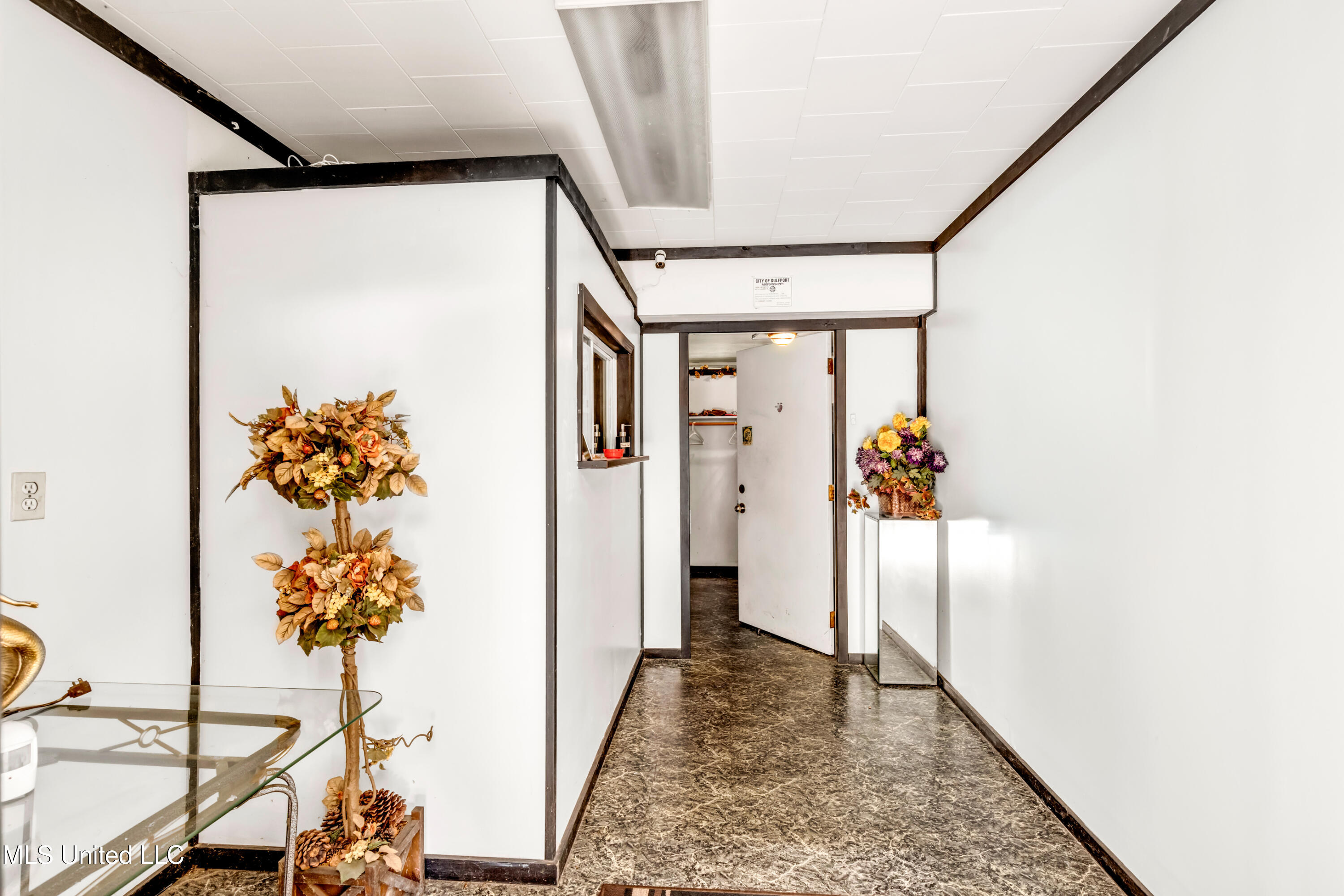 393 Tegarden Road Property Photo 8