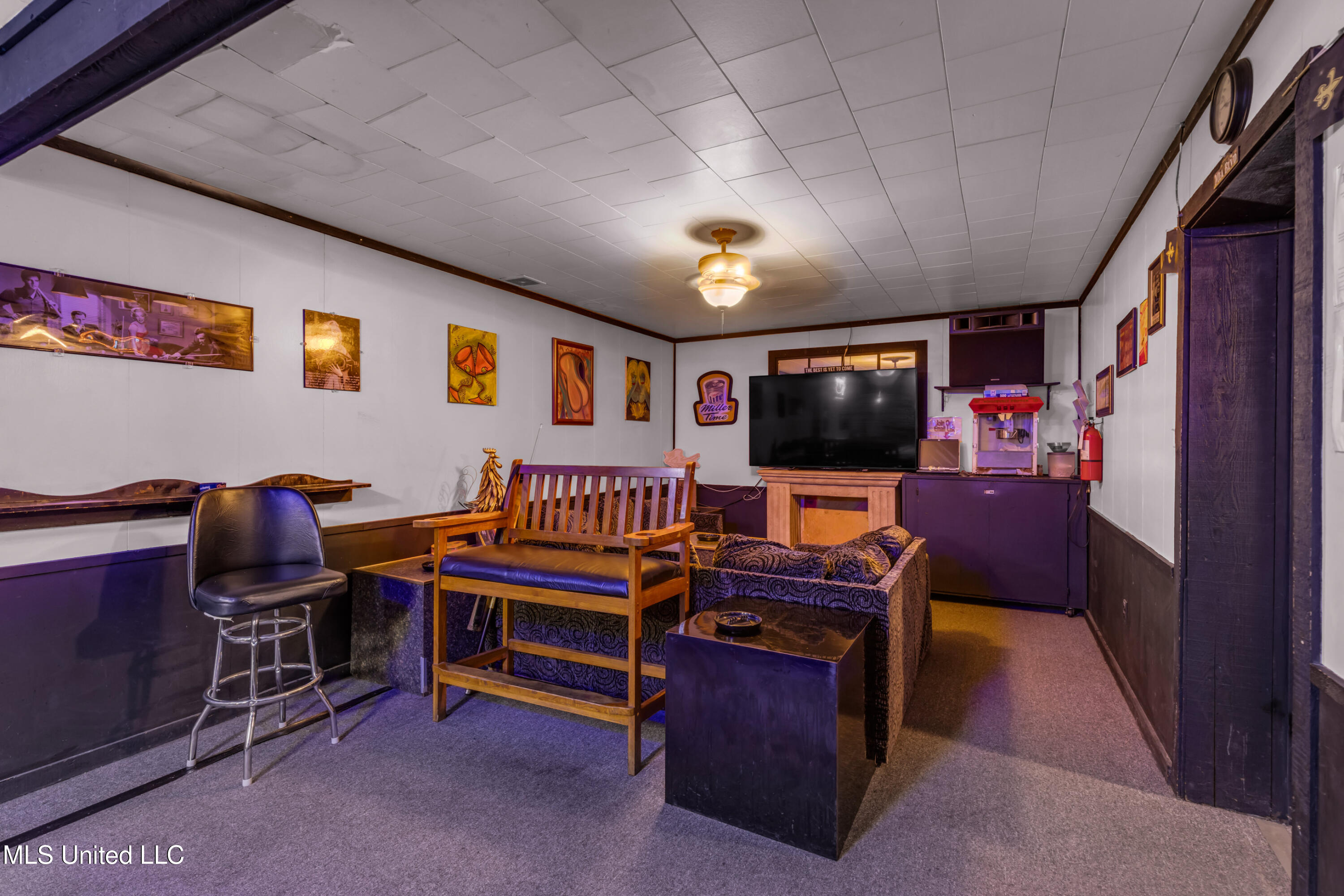 393 Tegarden Road Property Photo 16