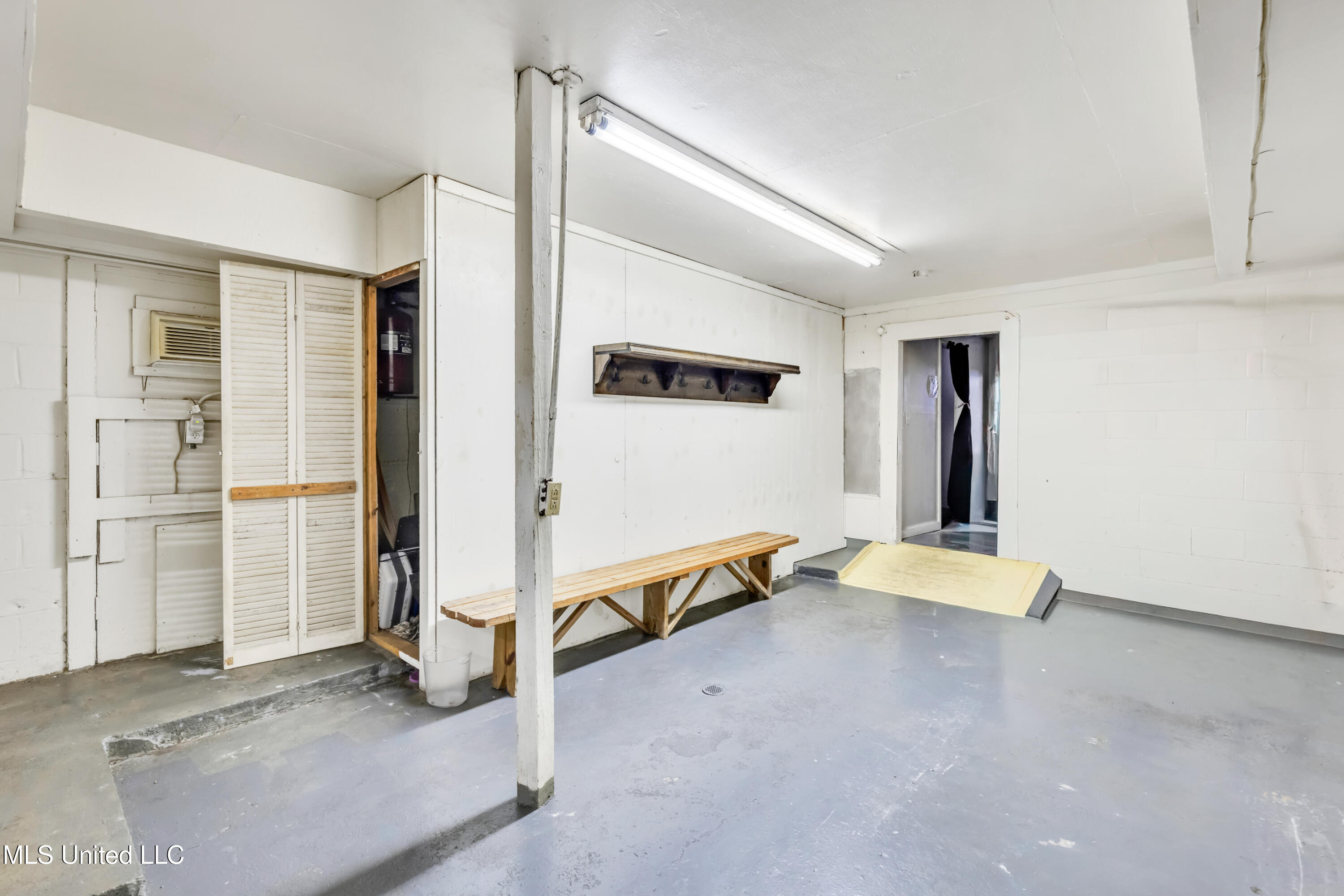 393 Tegarden Road Property Photo 40