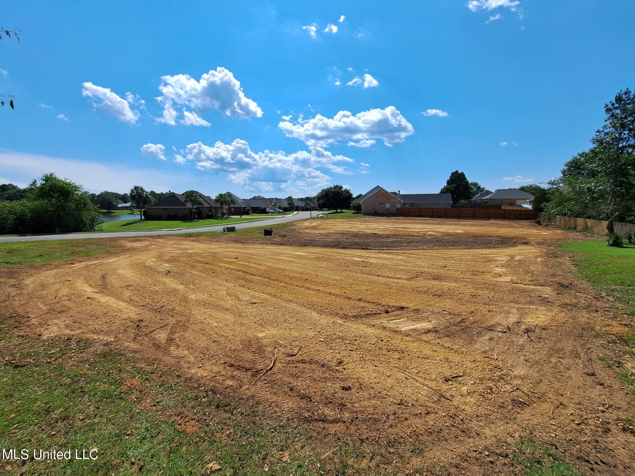 Overlook Drive Property Photo 1