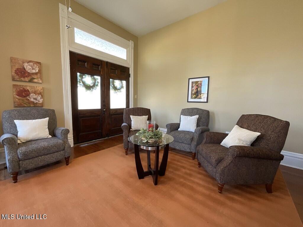 1116 Main Street Property Photo 23