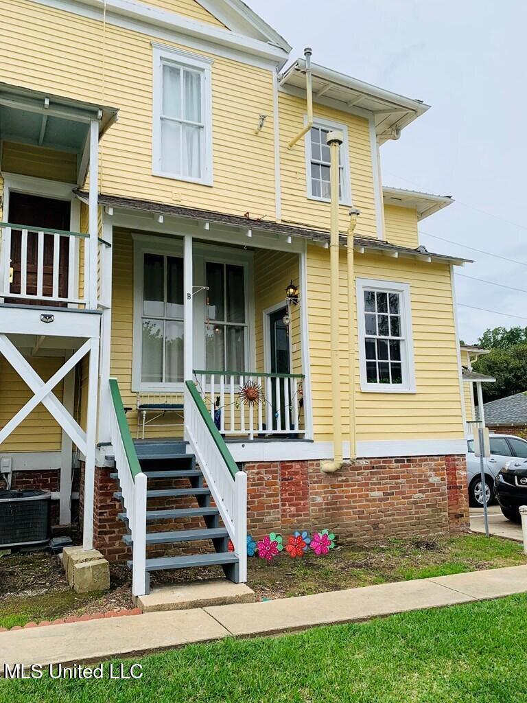 1116 Main Street Property Photo 48