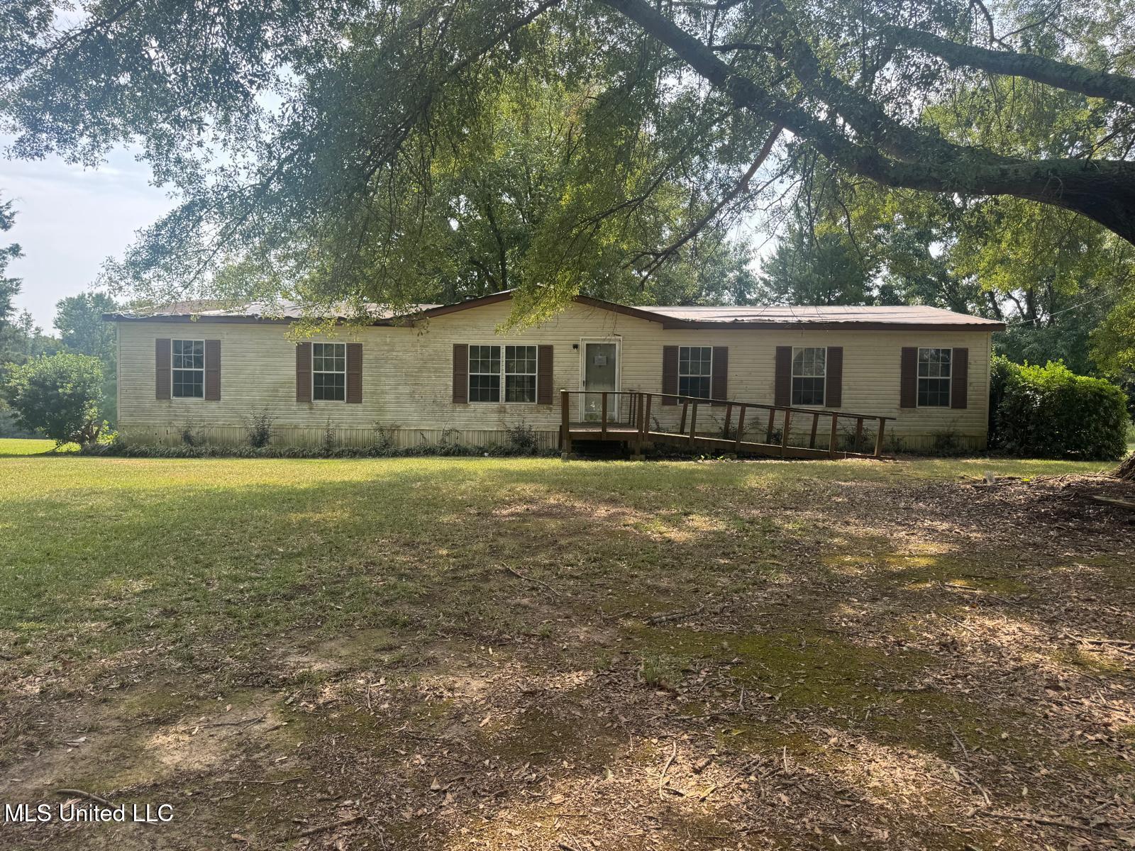 1035 Jasper Lane Property Photo 1