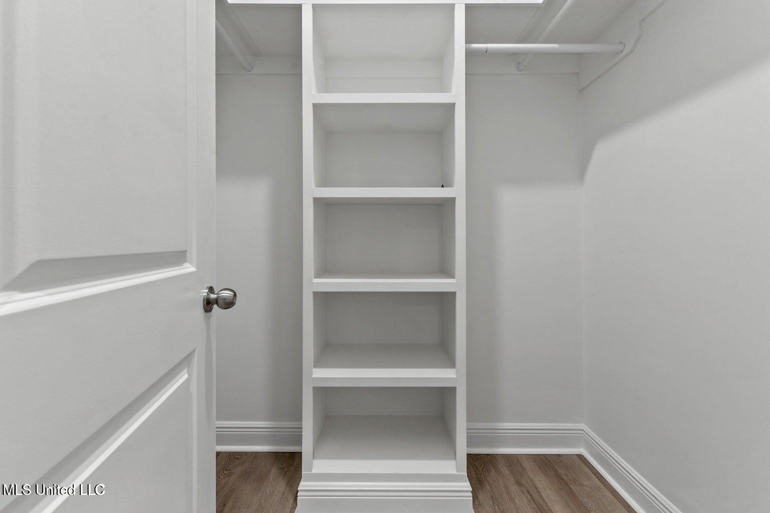 14003 Waterford Cove Property Photo 13