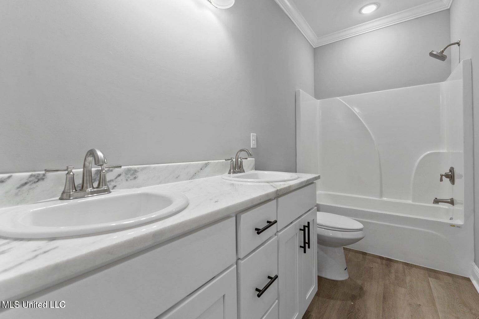 14003 Waterford Cove Property Photo 19