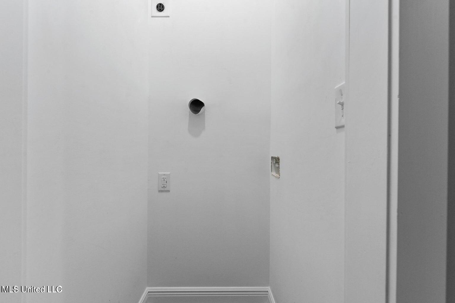 14003 Waterford Cove Property Photo 20