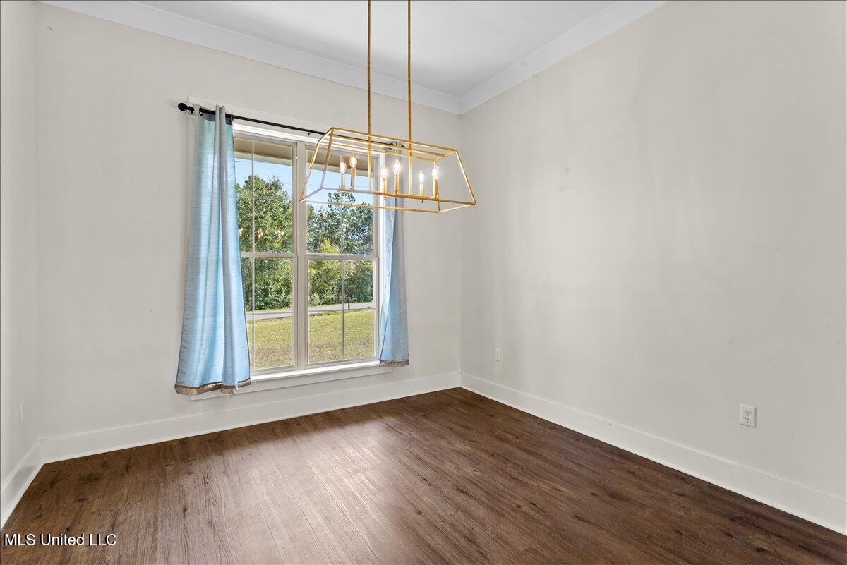 168 N Bryant Road Property Photo 9