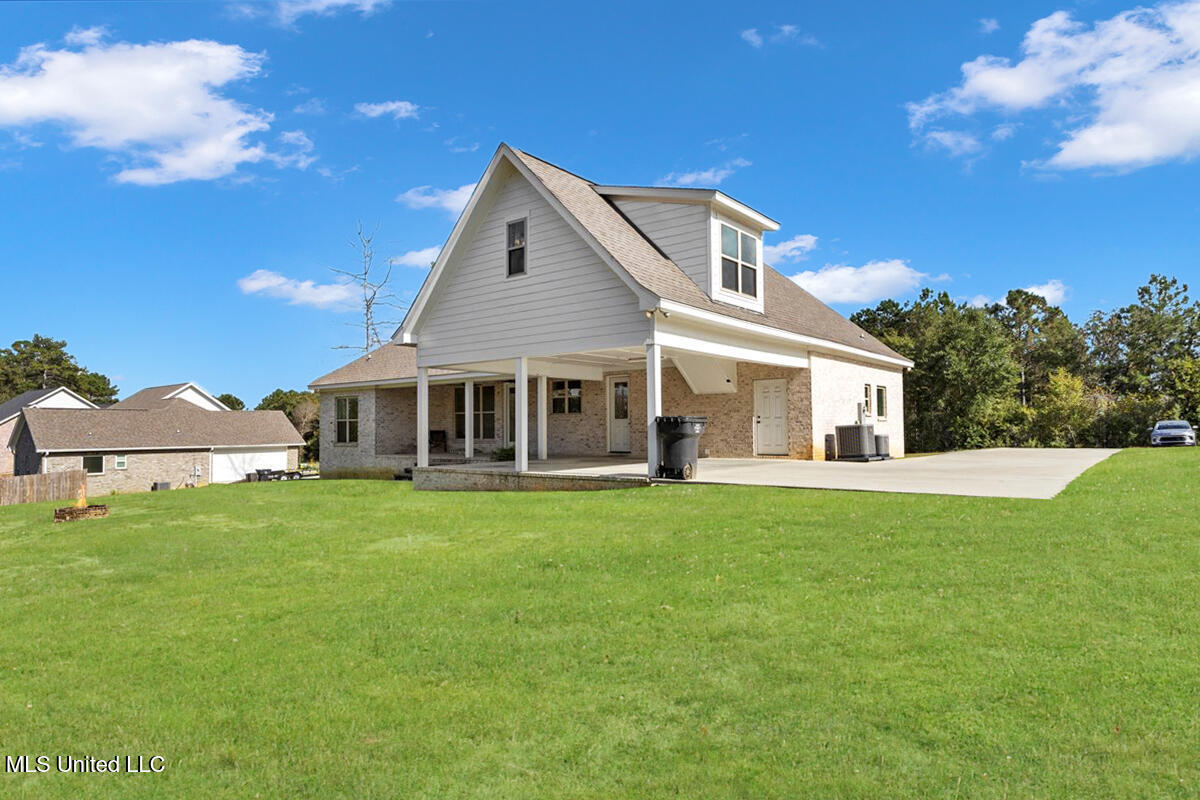 168 N Bryant Road Property Photo 41