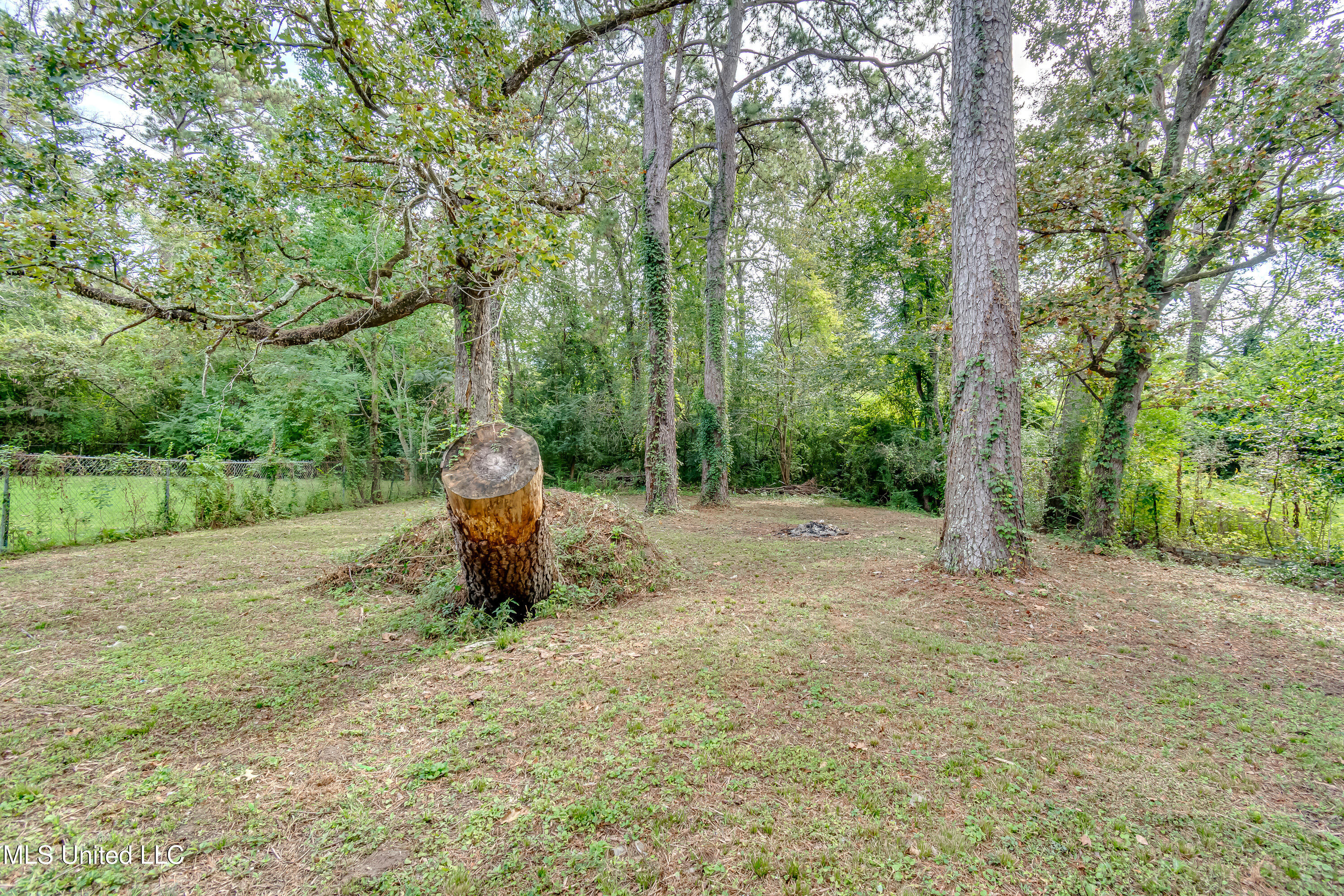 1872 Shady Ln Drive Property Photo 21