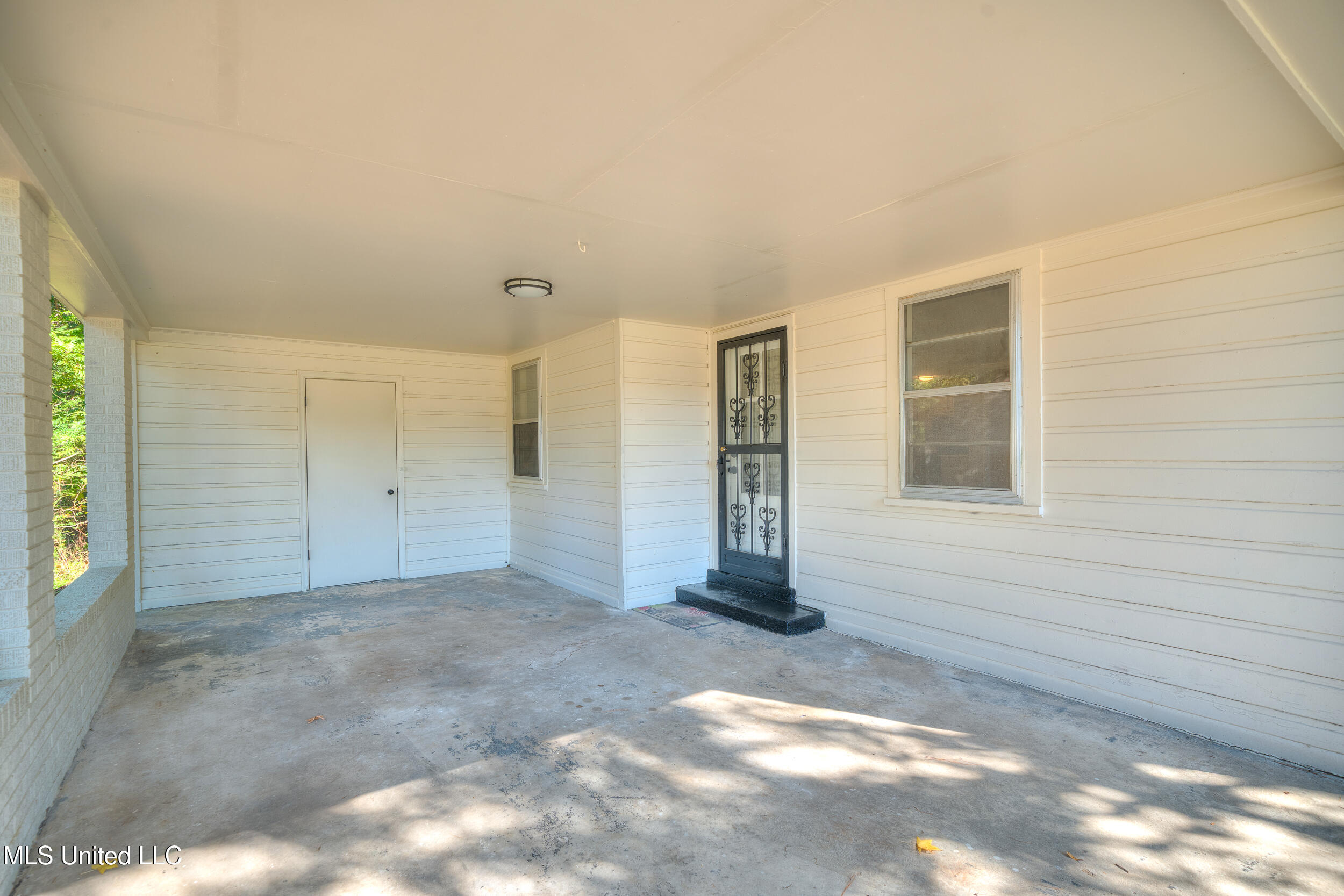 7384 Woodland Drive Property Photo 18