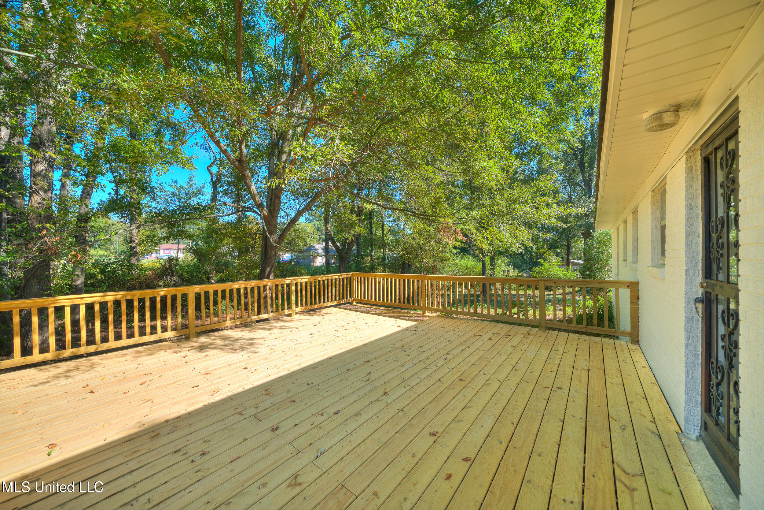 7384 Woodland Drive Property Photo 20