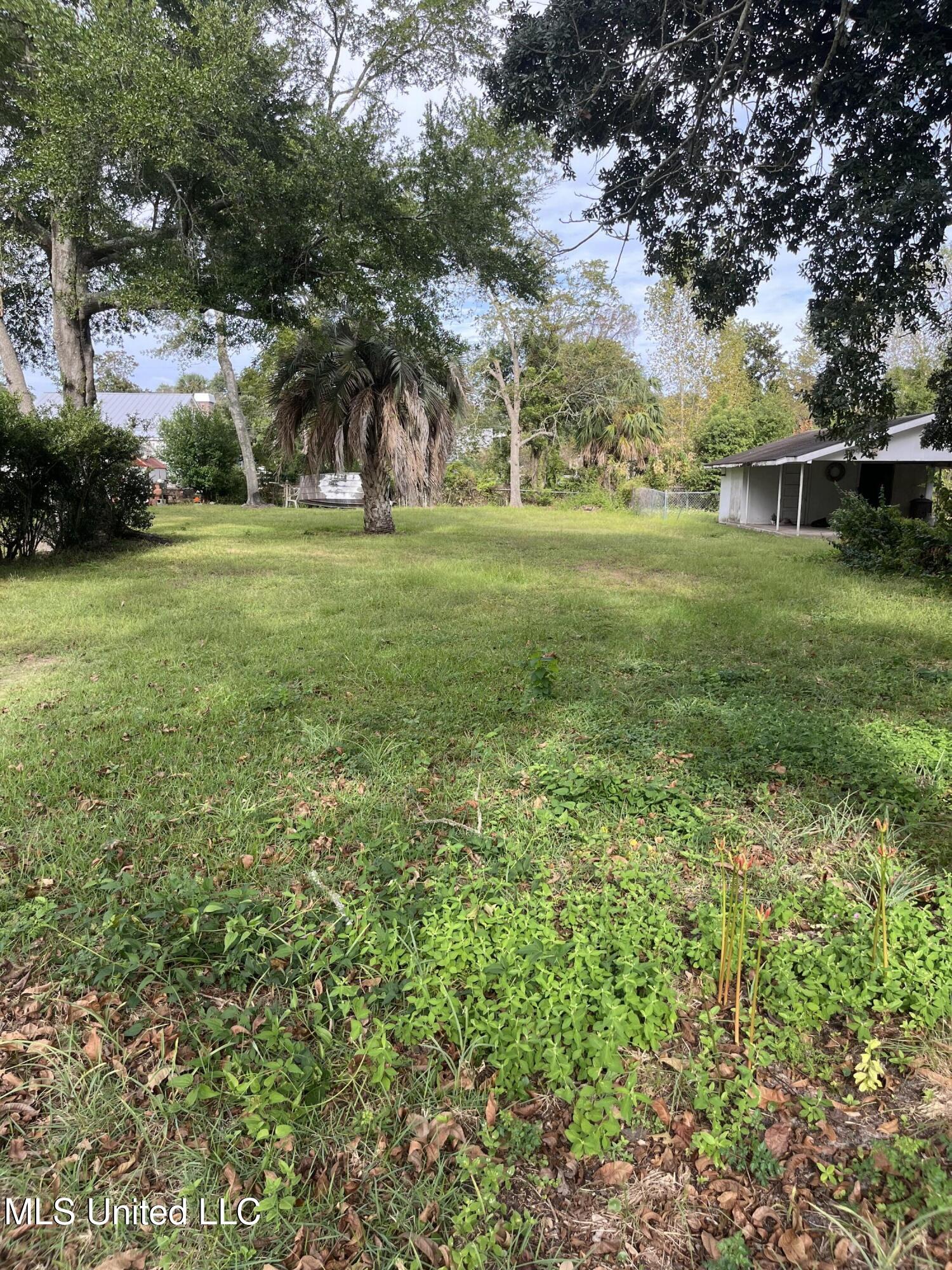 716 Ruth Avenue Property Photo 6