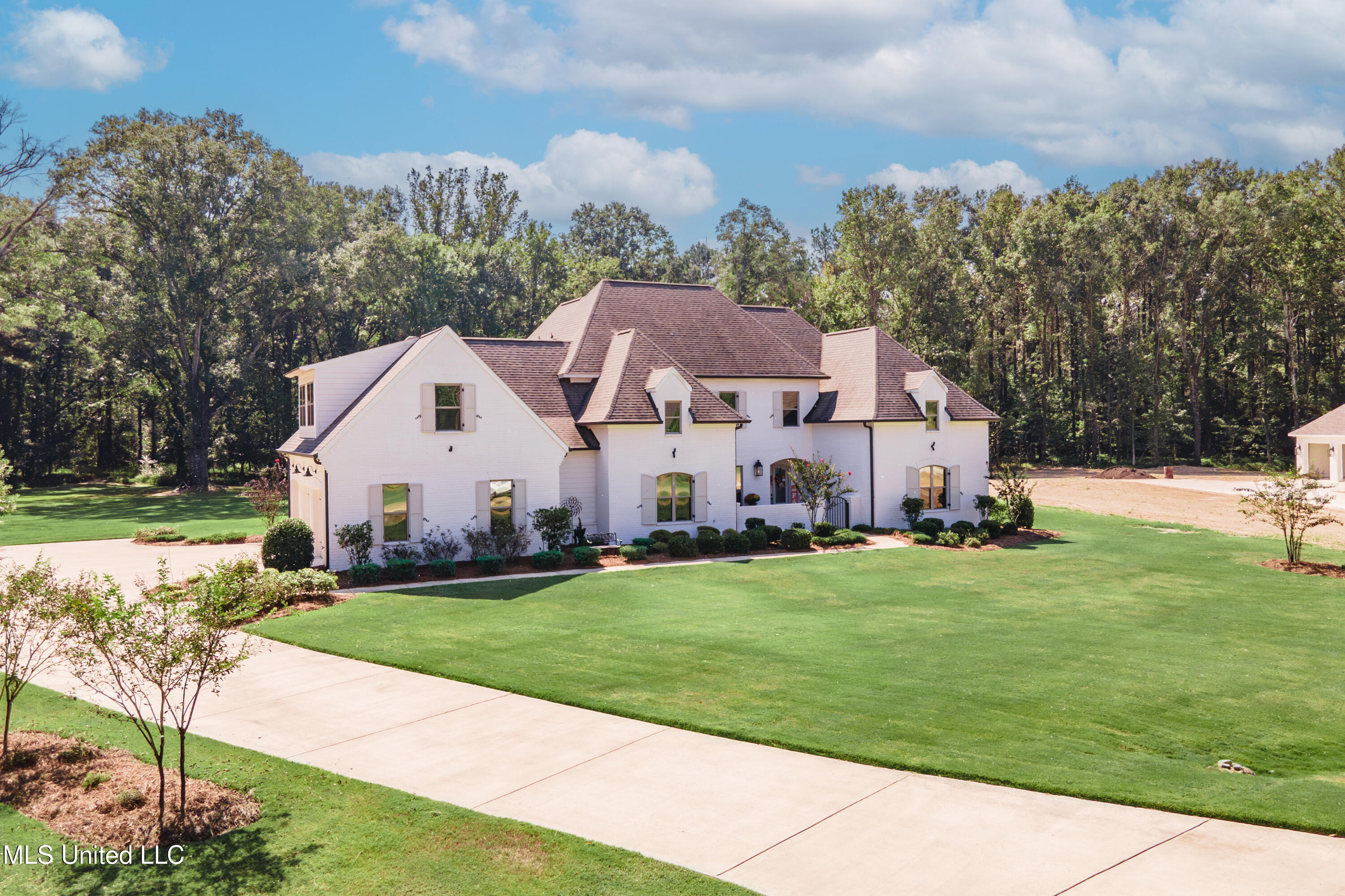 493 Viewpointe Way Property Photo 9