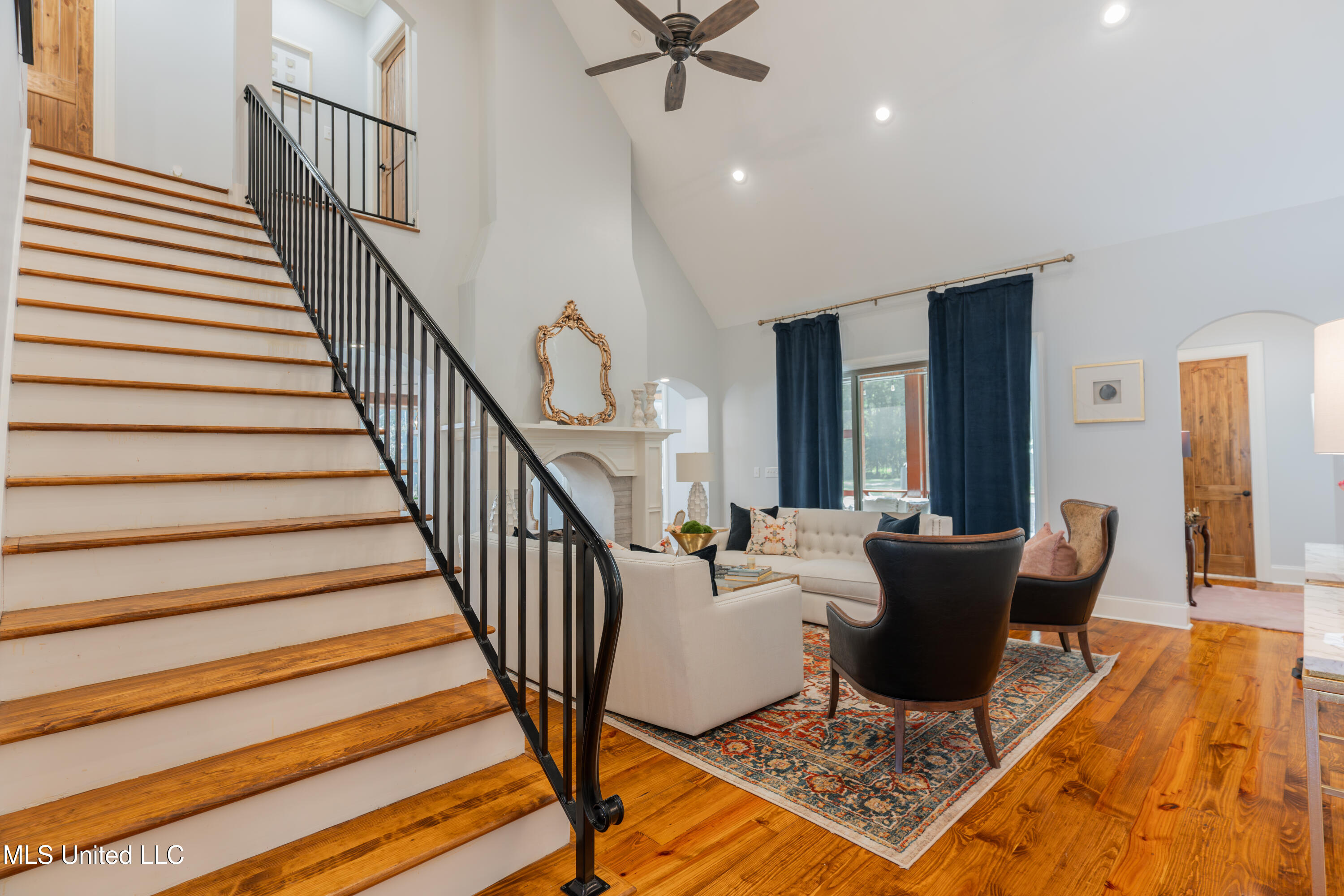 493 Viewpointe Way Property Photo 19