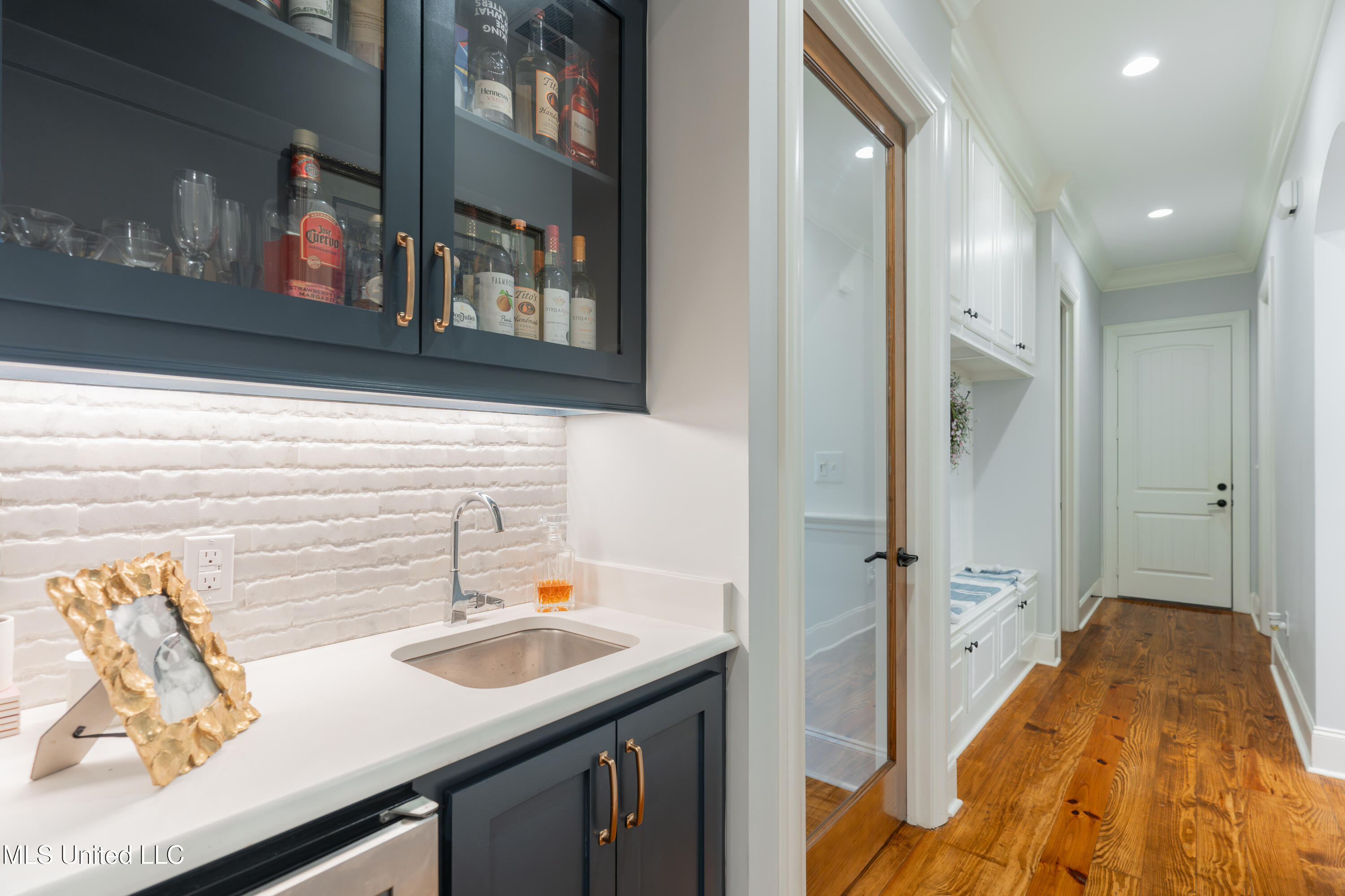 493 Viewpointe Way Property Photo 47