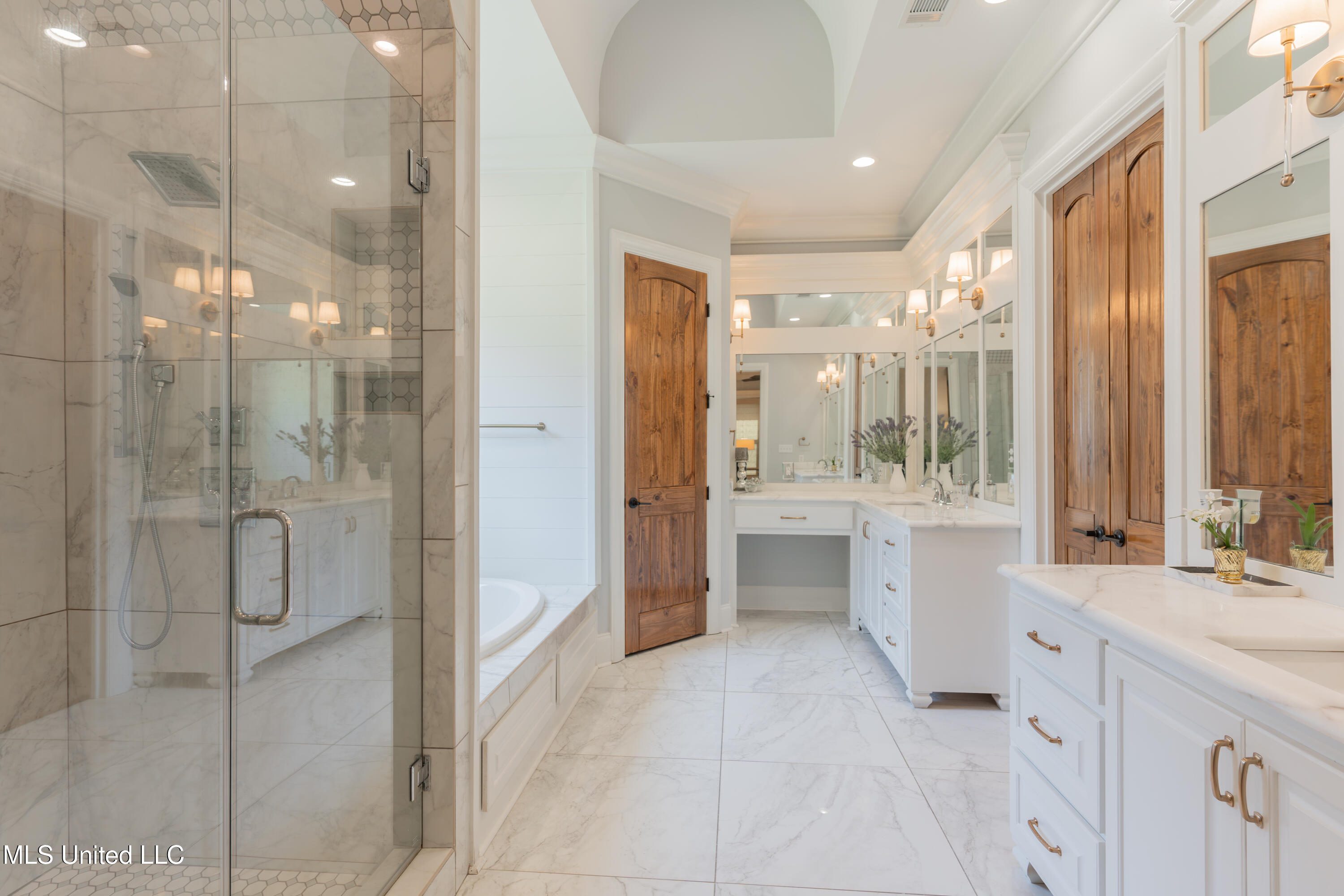 493 Viewpointe Way Property Photo 63