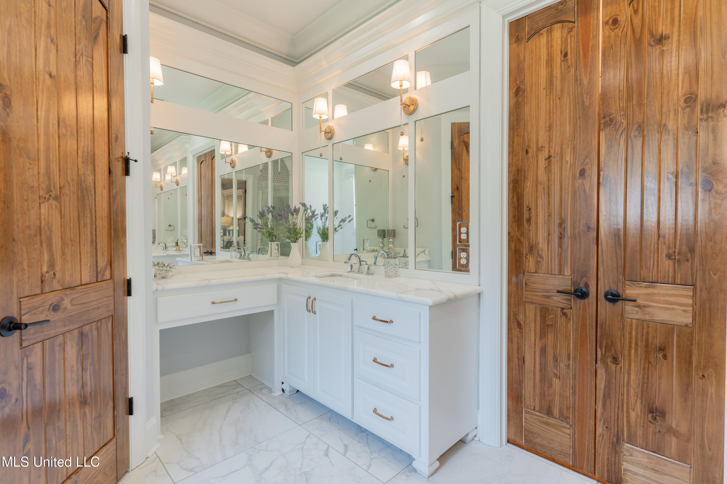 493 Viewpointe Way Property Photo 66