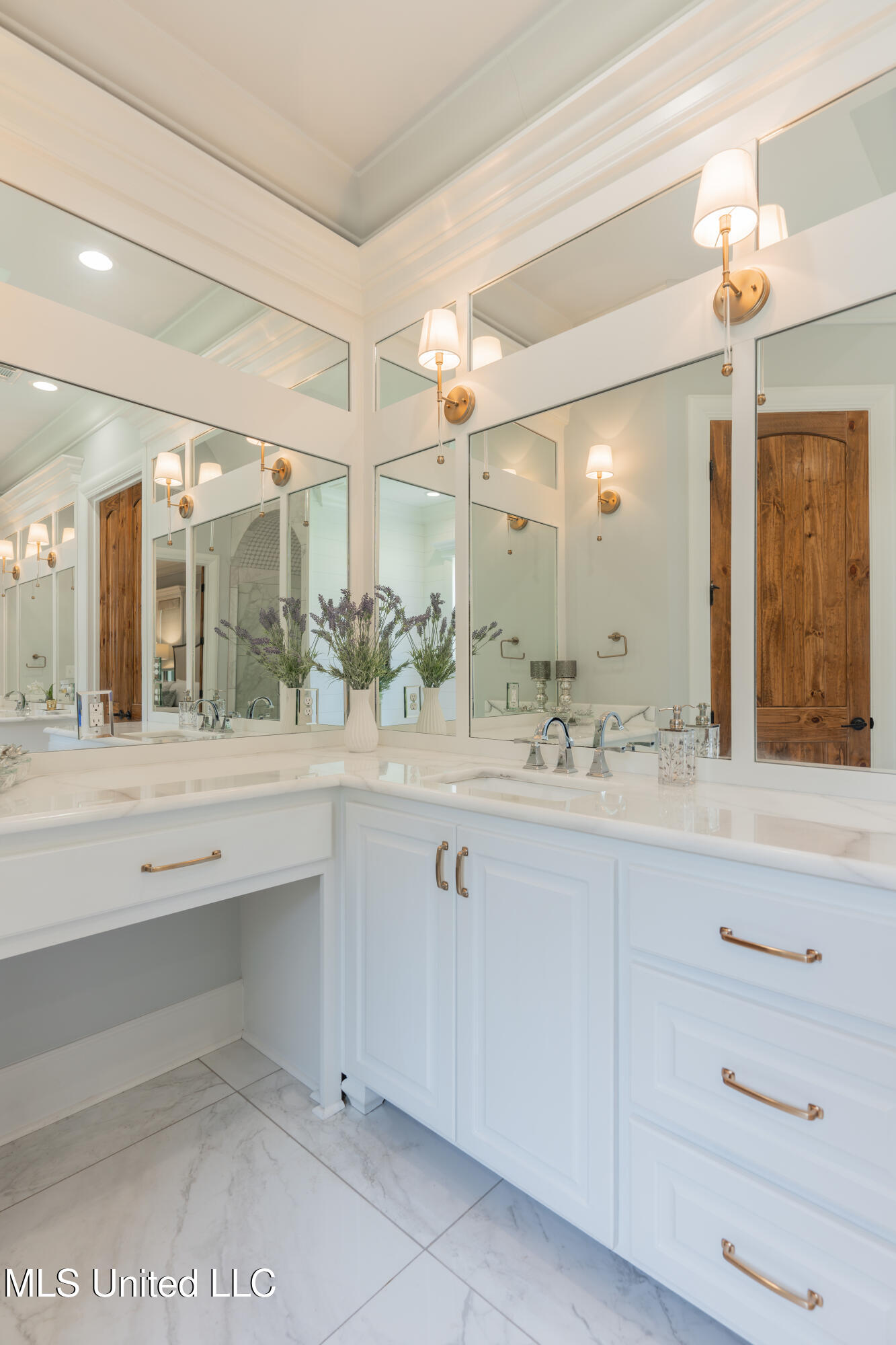 493 Viewpointe Way Property Photo 67