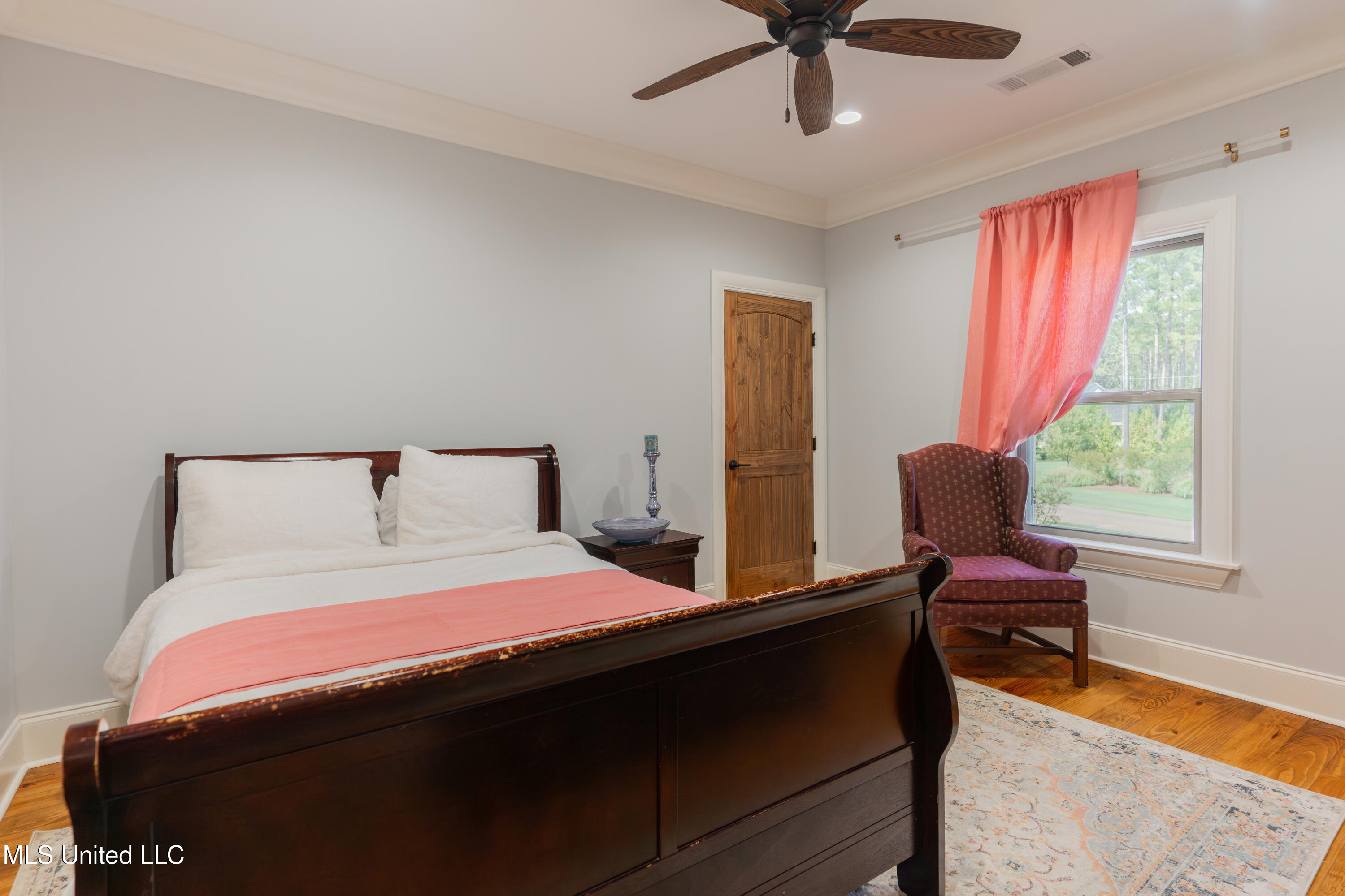 493 Viewpointe Way Property Photo 98