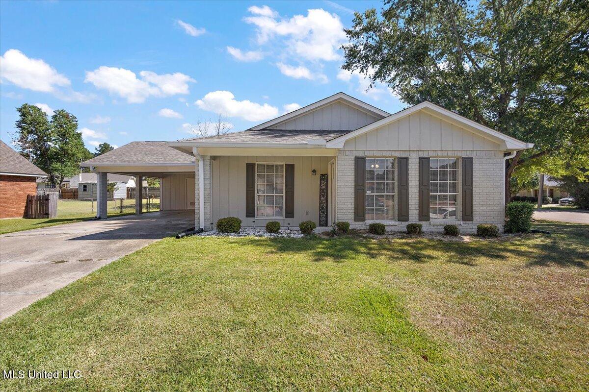 5046 Raintree Drive Property Photo 1