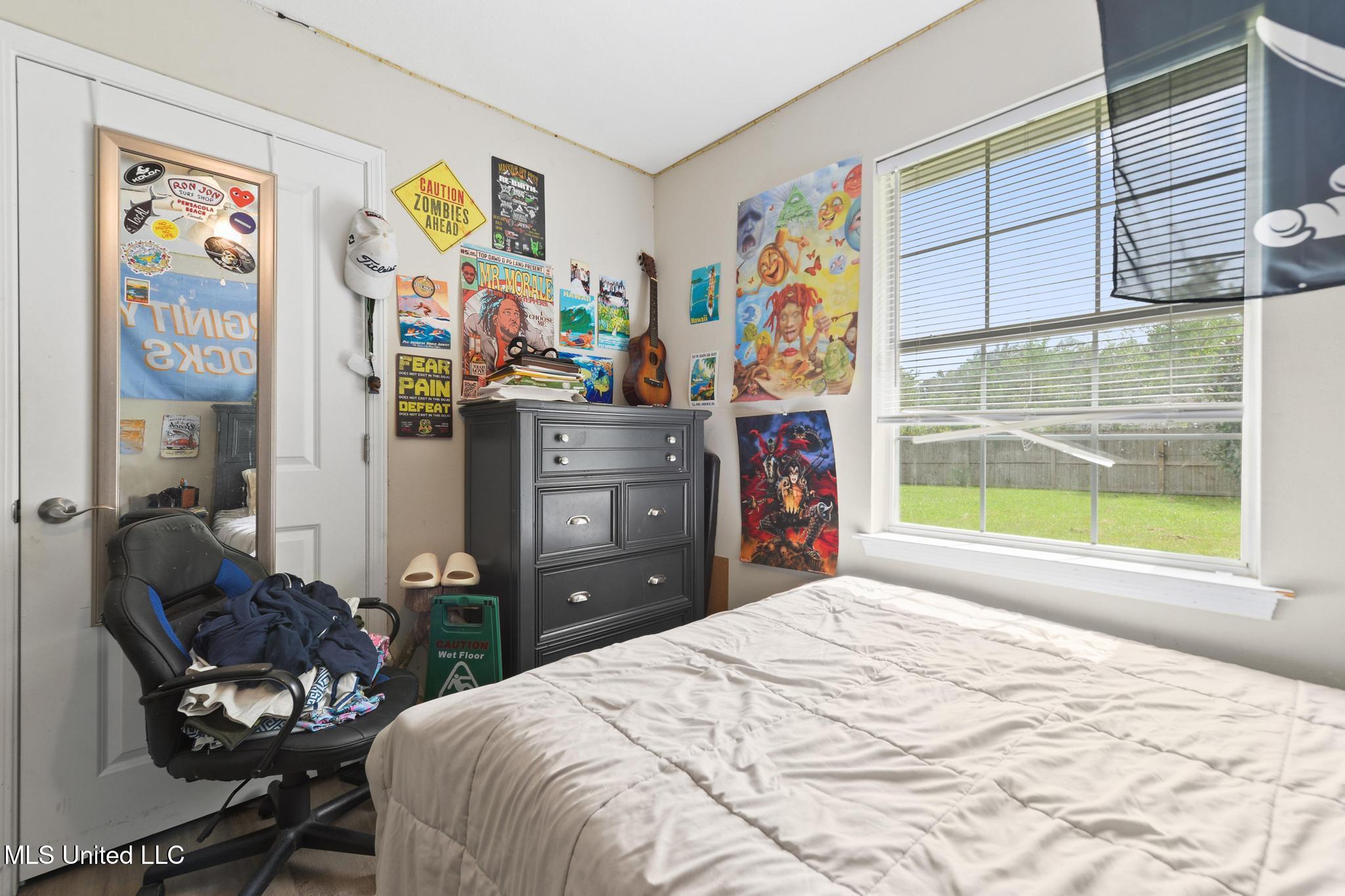 15417 Glen Drive Property Photo 15