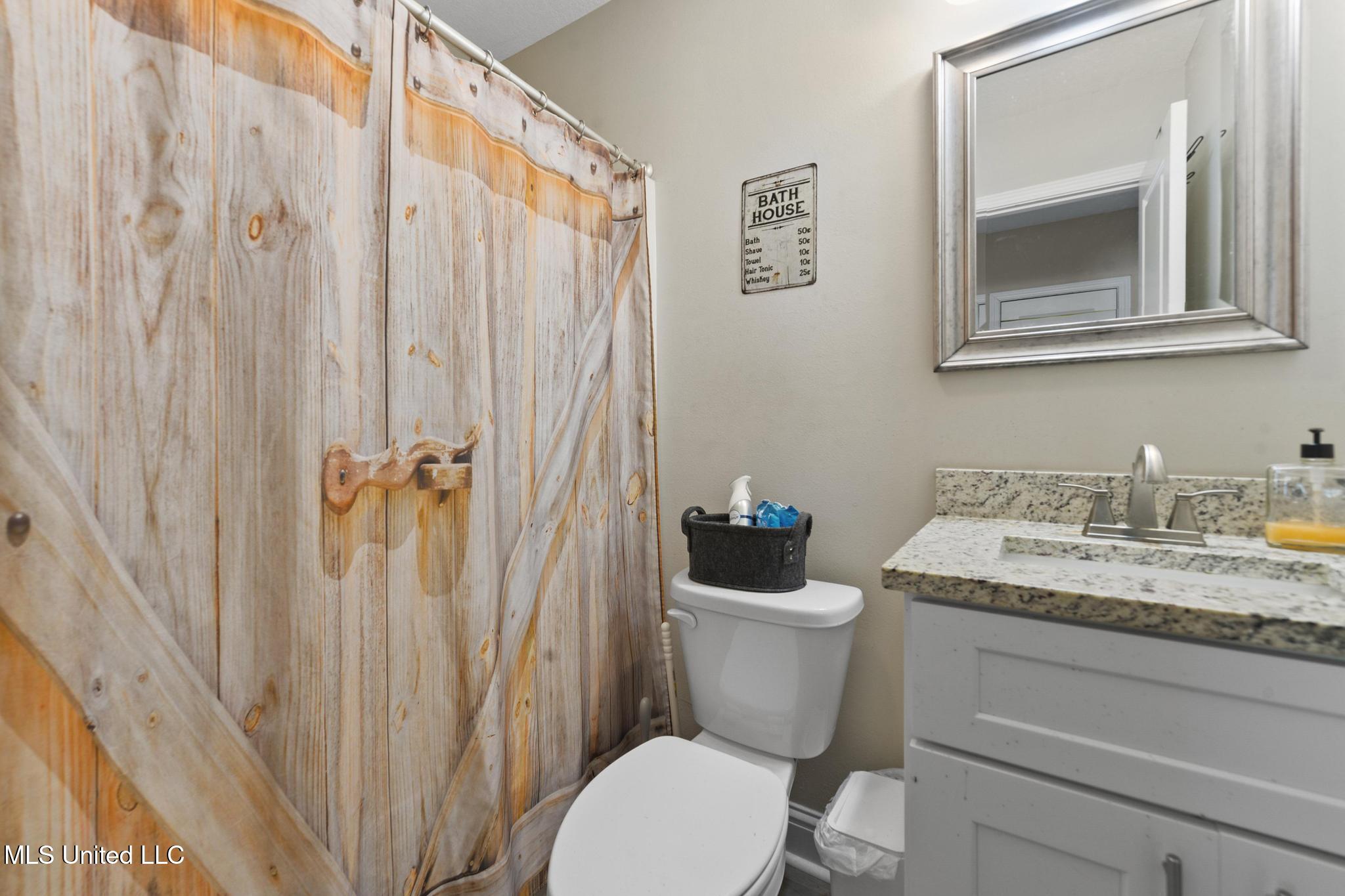 15417 Glen Drive Property Photo 16