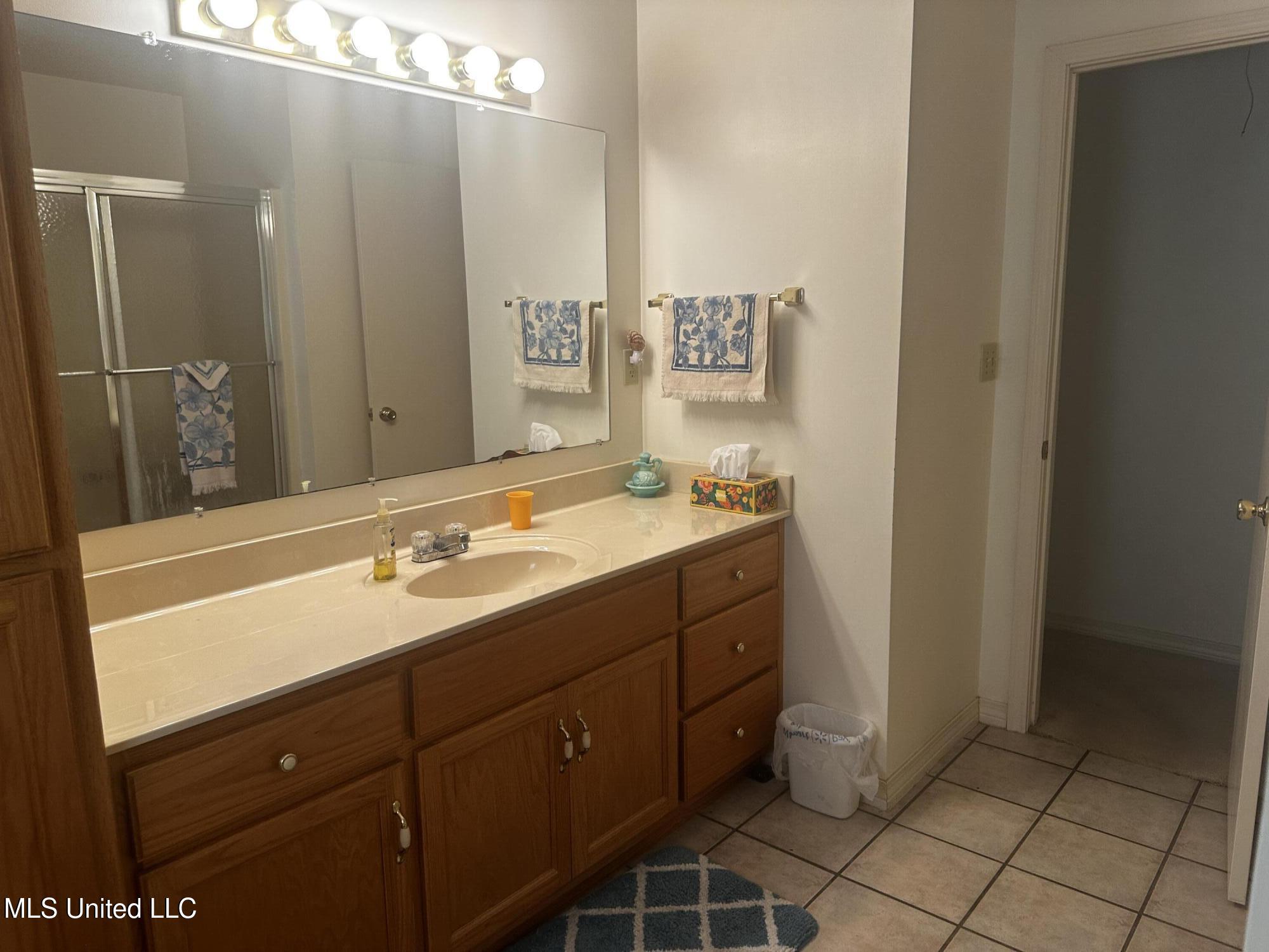 2240 Brookside Street Property Photo 10