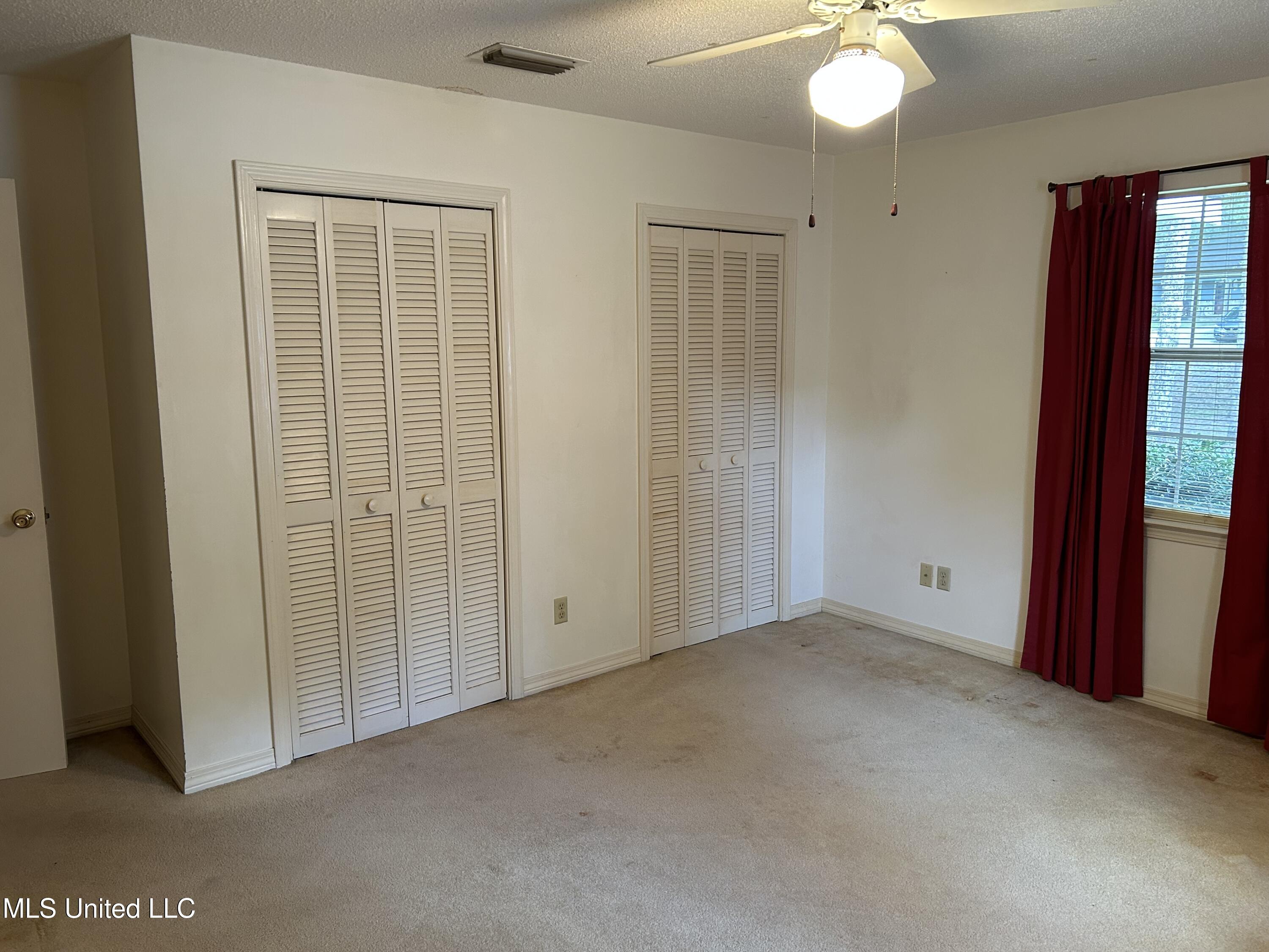 2240 Brookside Street Property Photo 19