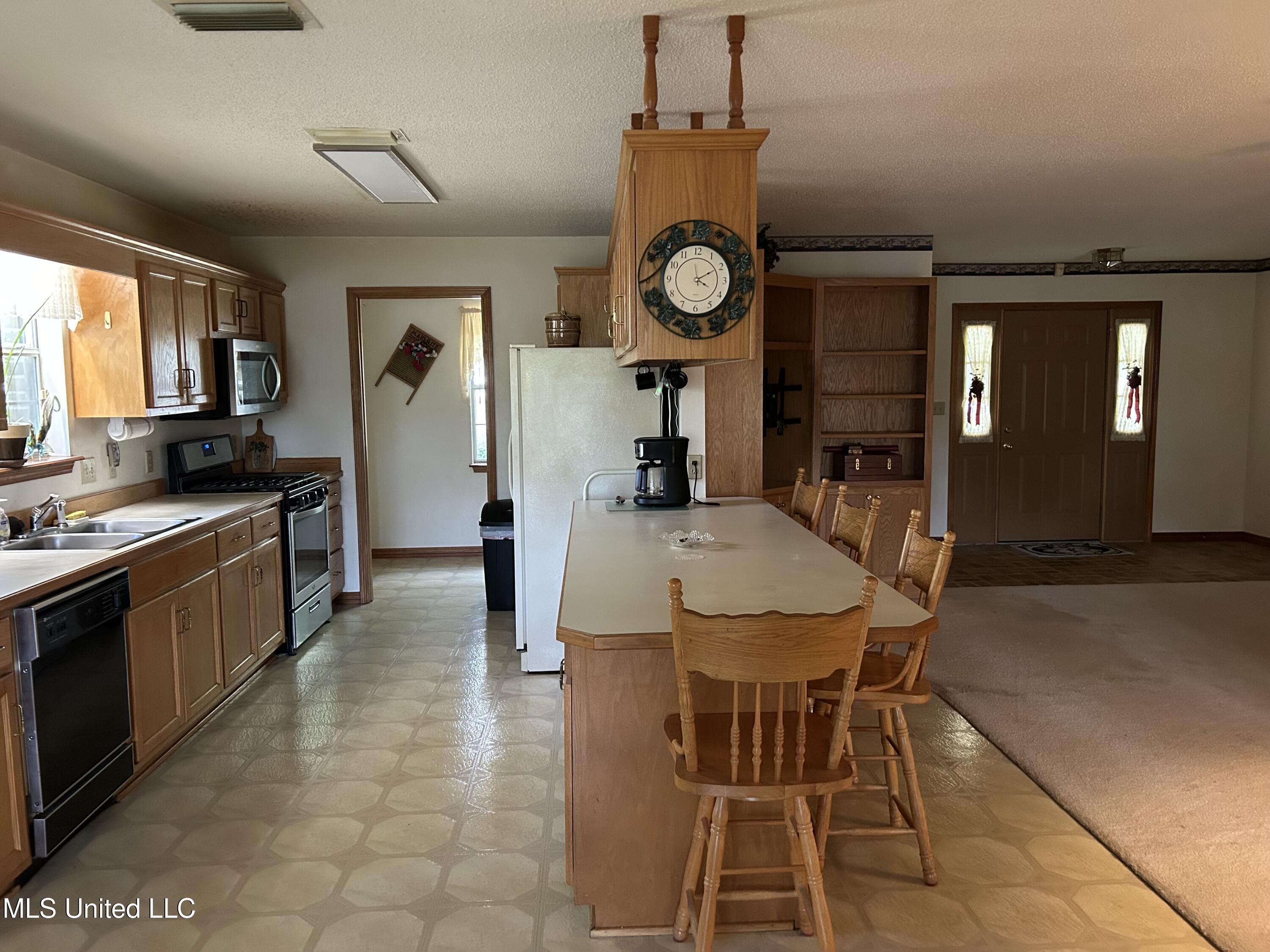 2240 Brookside Street Property Photo 26