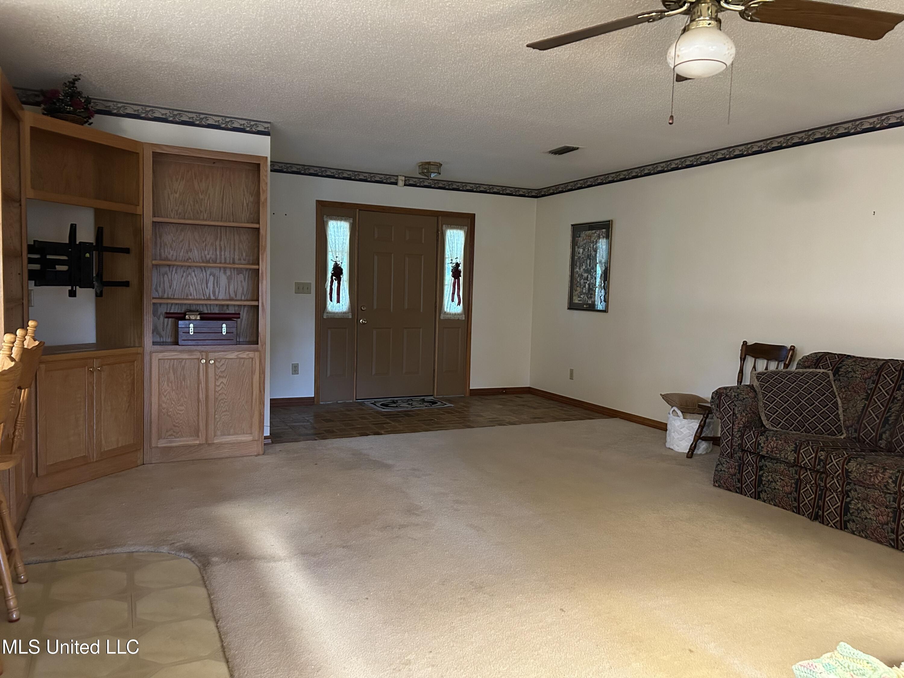 2240 Brookside Street Property Photo 27