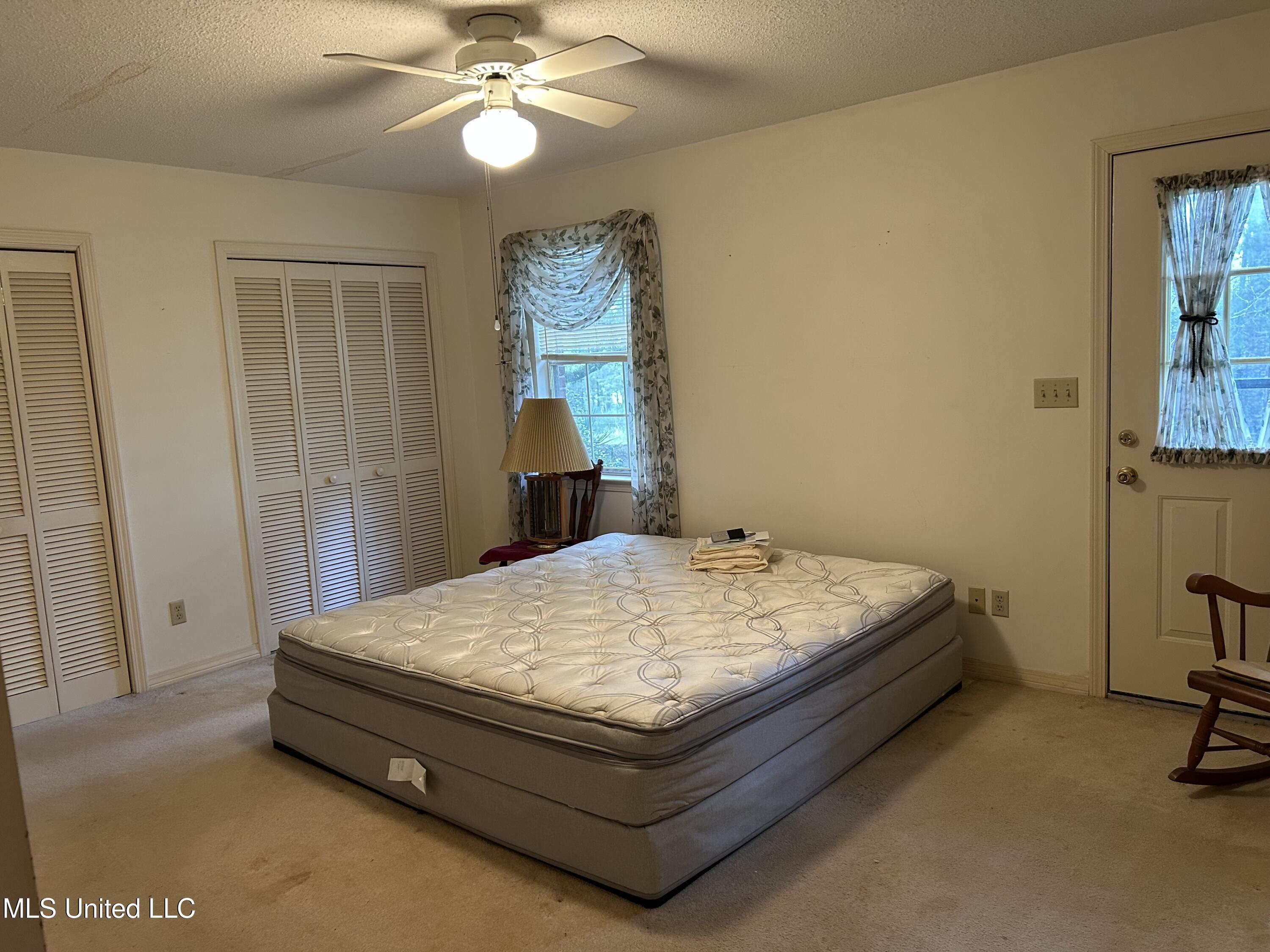 2240 Brookside Street Property Photo 30